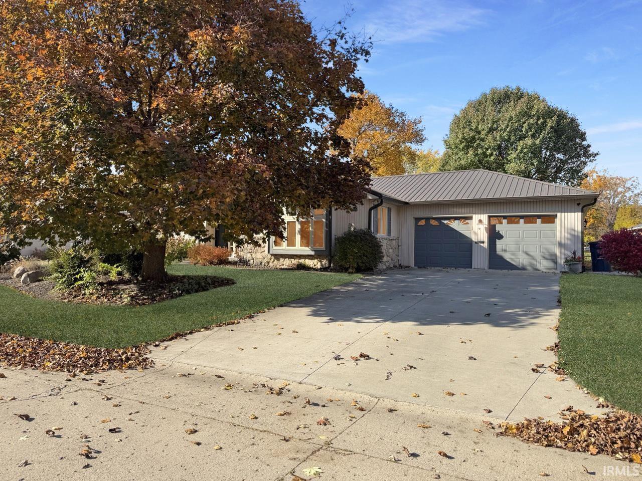 Homes for sale in Frankfort, IN | 708 Maple Dr, Frankfort, IN 46041 | MLS# 202545027