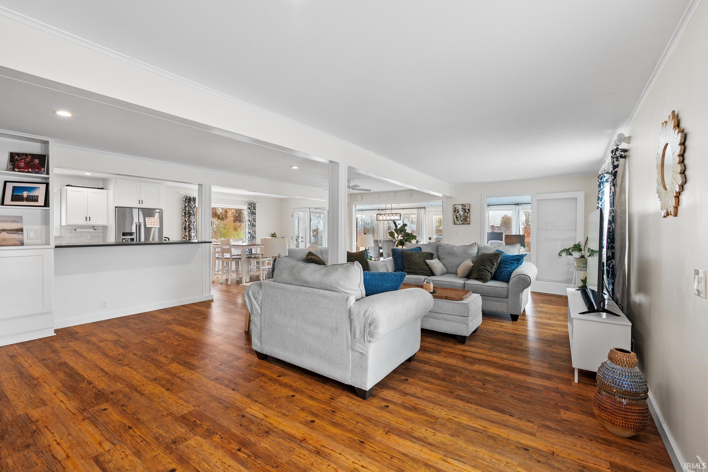 Photo 12 of 10492 N Elwood Avenue