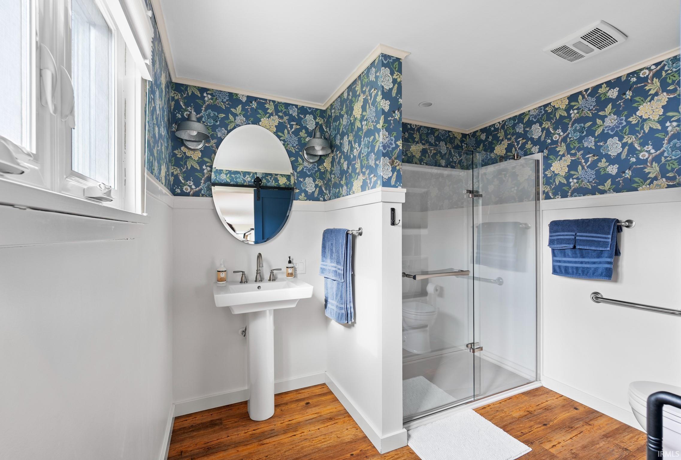 Photo 15 of 10492 N Elwood Avenue