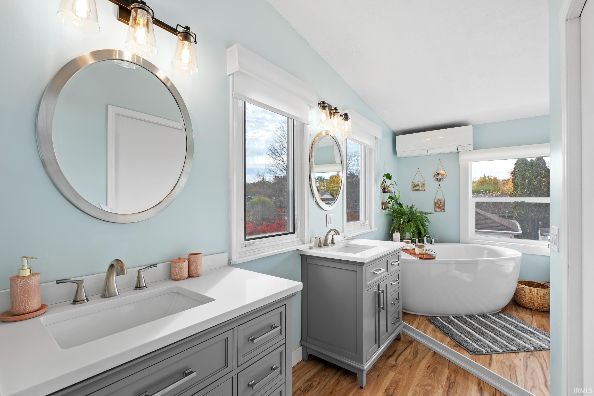 Photo 26 of 10492 N Elwood Avenue