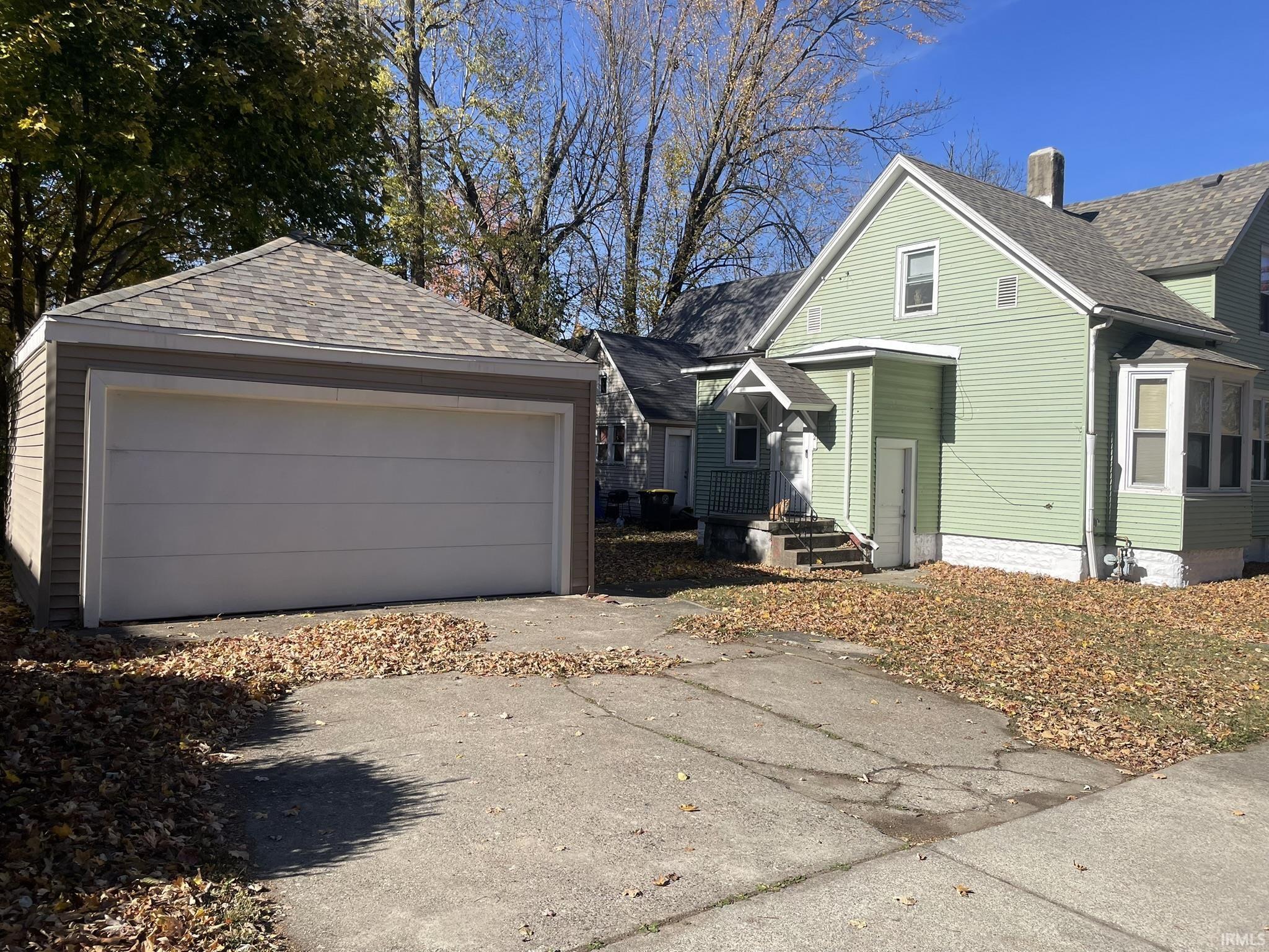 Photo 22 of 801 Grace Avenue