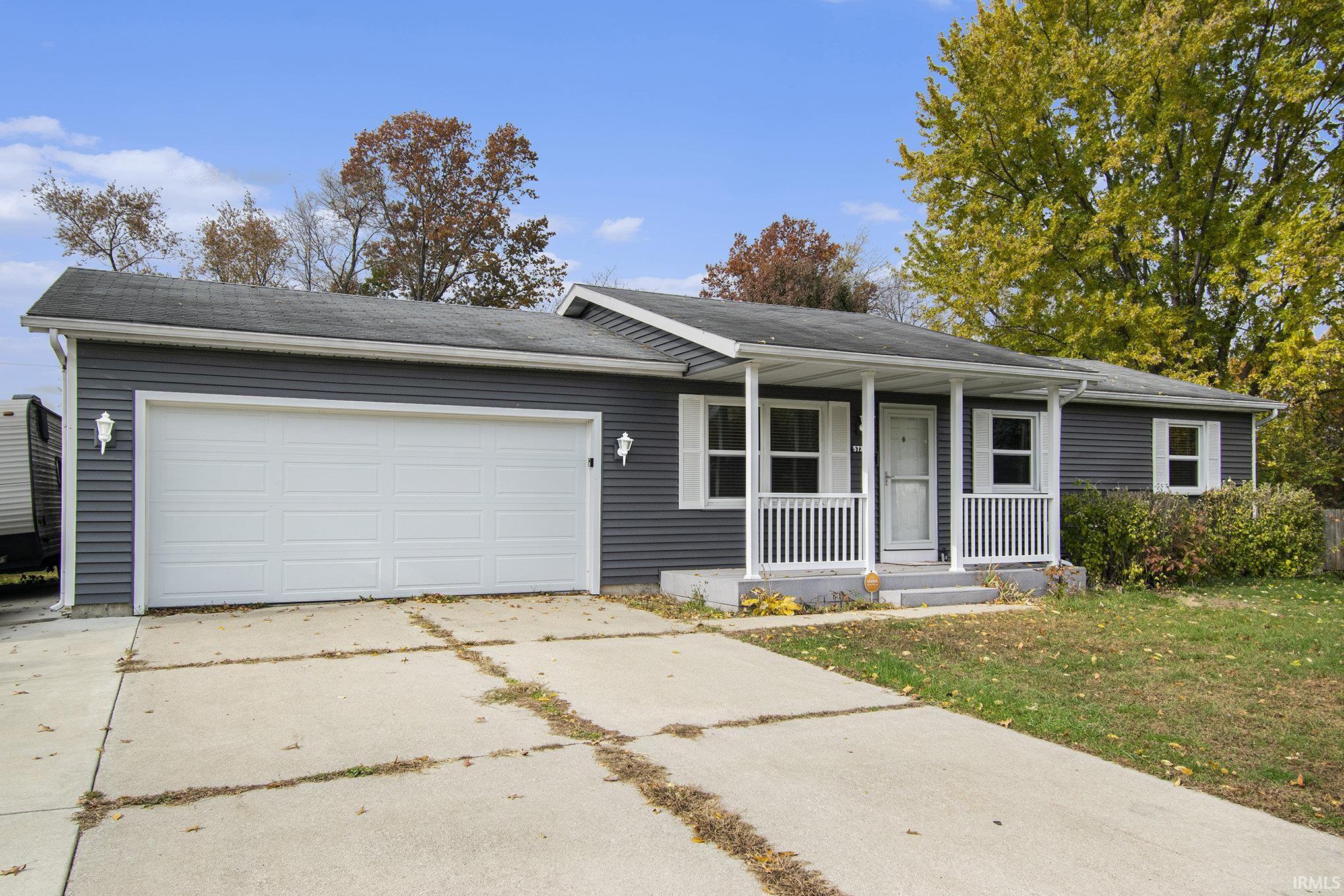 Homes for sale in Goshen, IN | 57351 Horseshoe Ct, Goshen, IN 46528 | MLS# 202545086