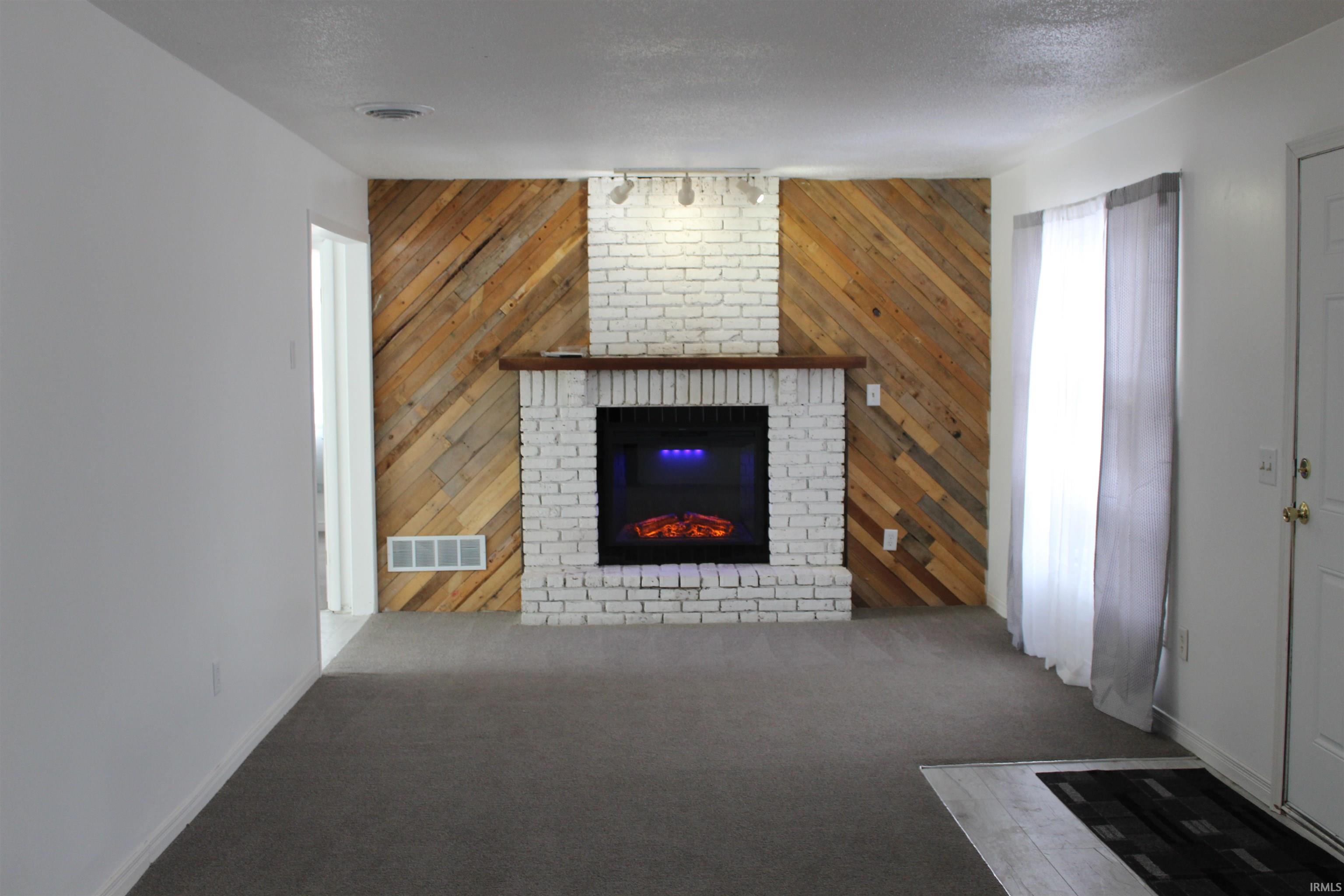 Photo 11 of 308 Clyde Ave