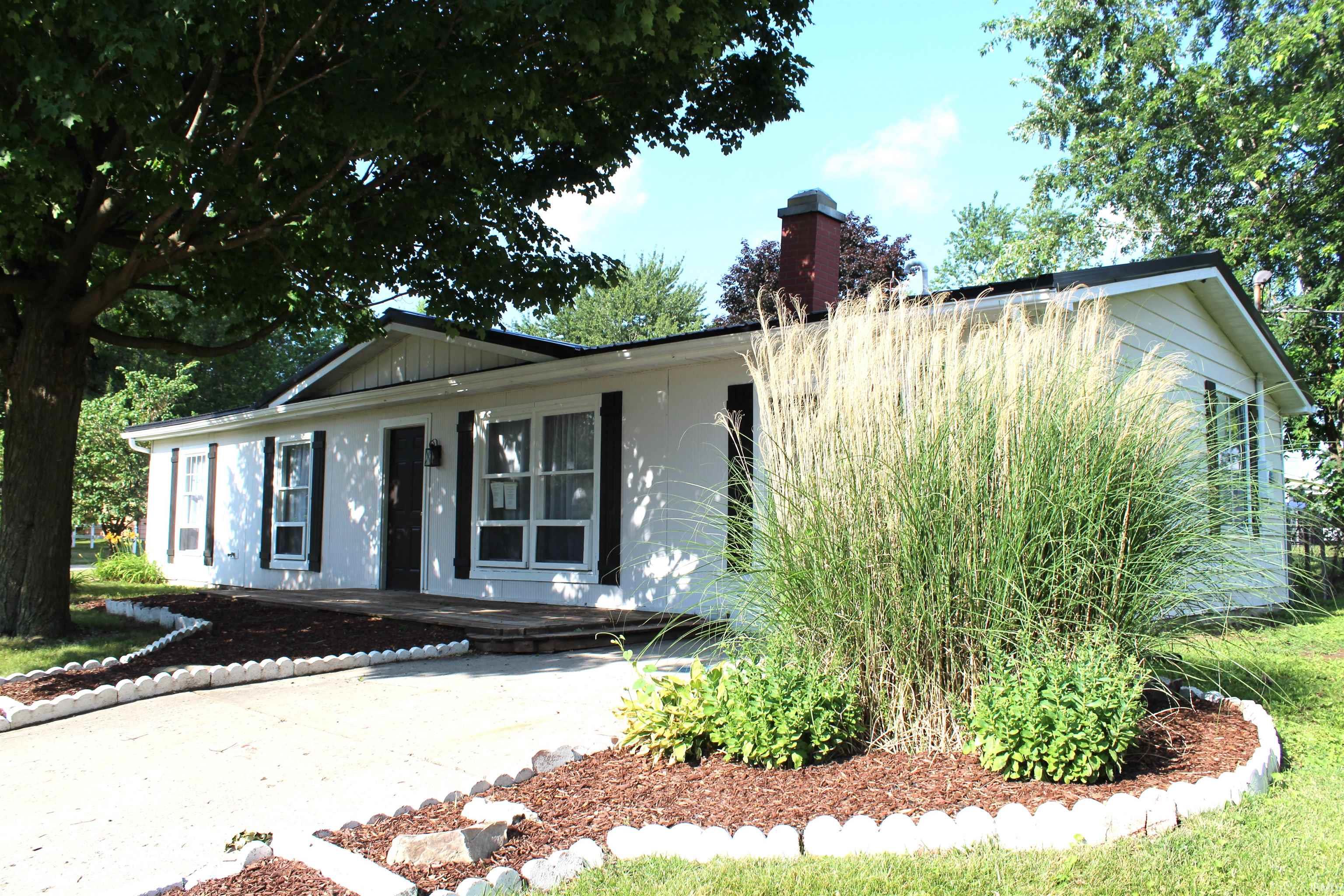 Photo 6 of 308 Clyde Ave