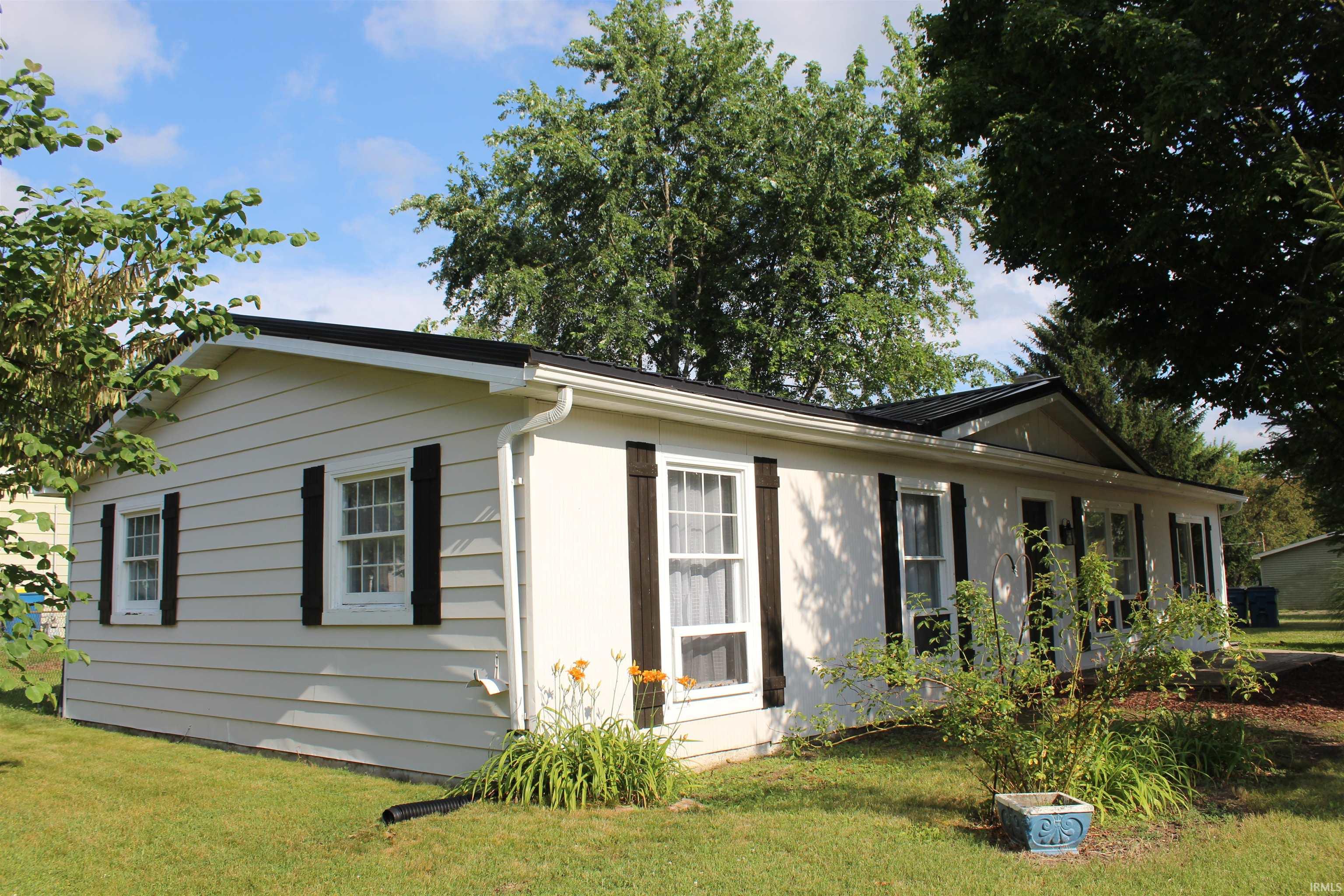 Photo 7 of 308 Clyde Ave