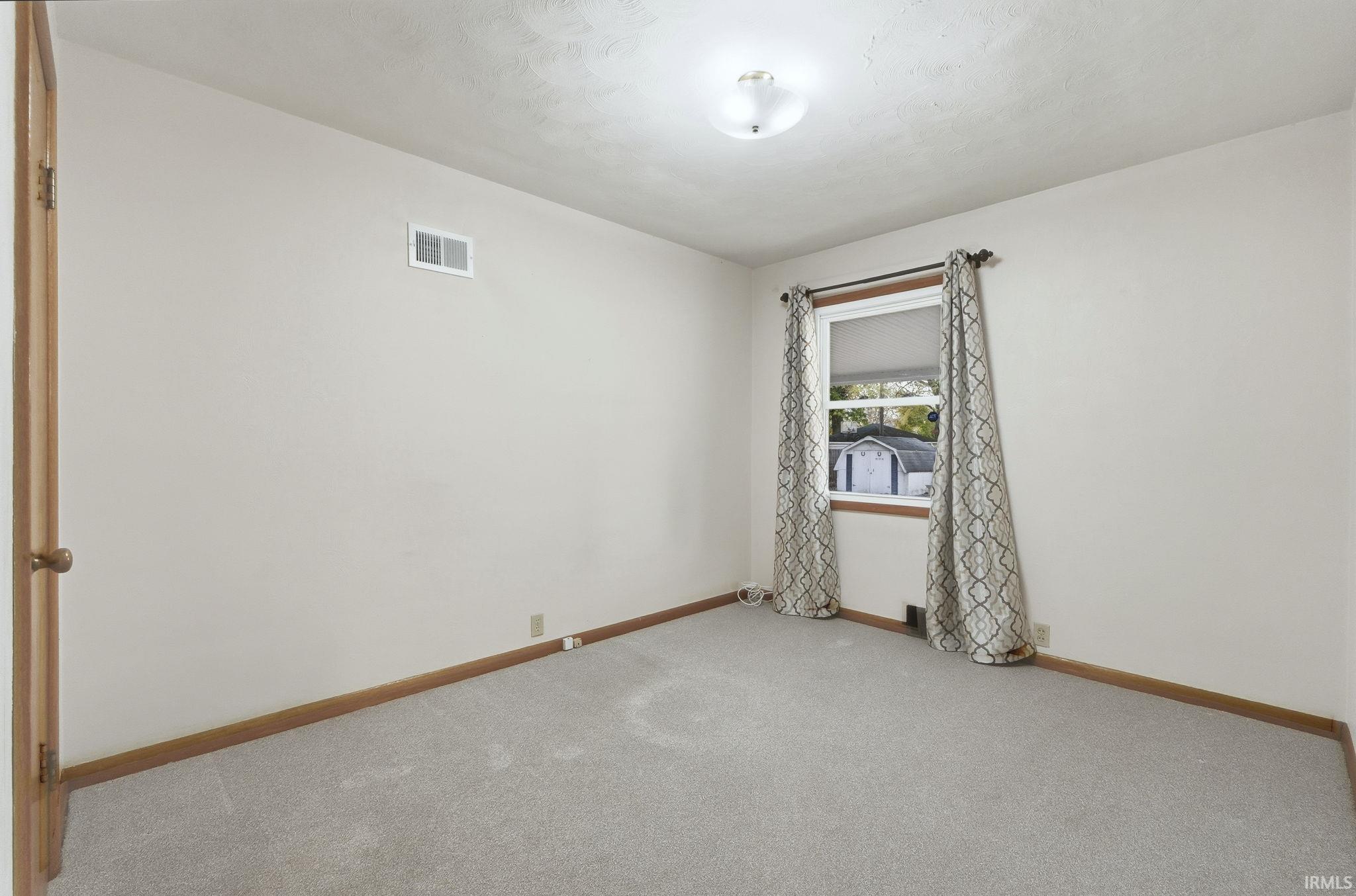 Photo 14 of 5310 Fernwood Avenue