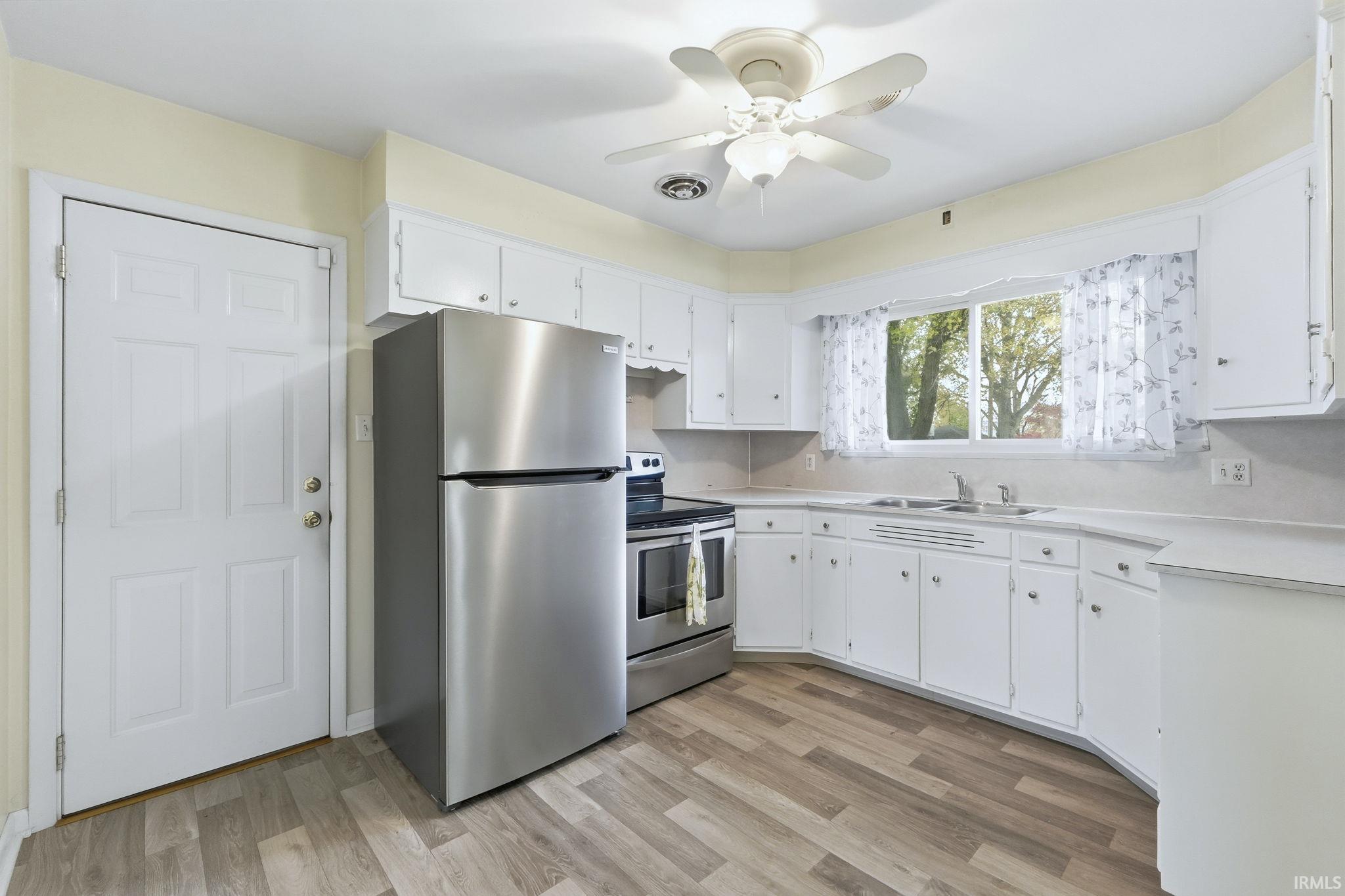 Photo 19 of 5310 Fernwood Avenue