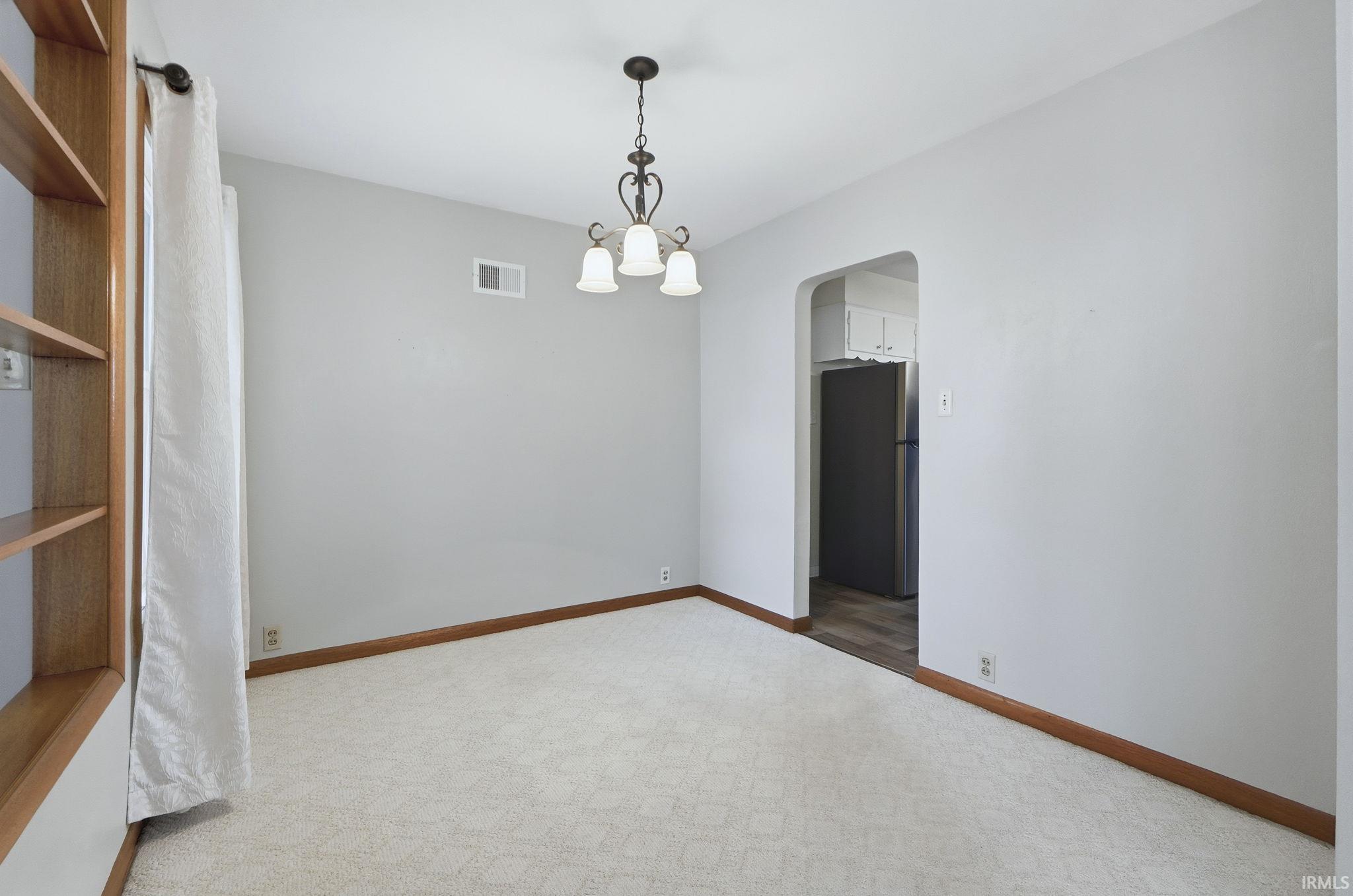 Photo 6 of 5310 Fernwood Avenue