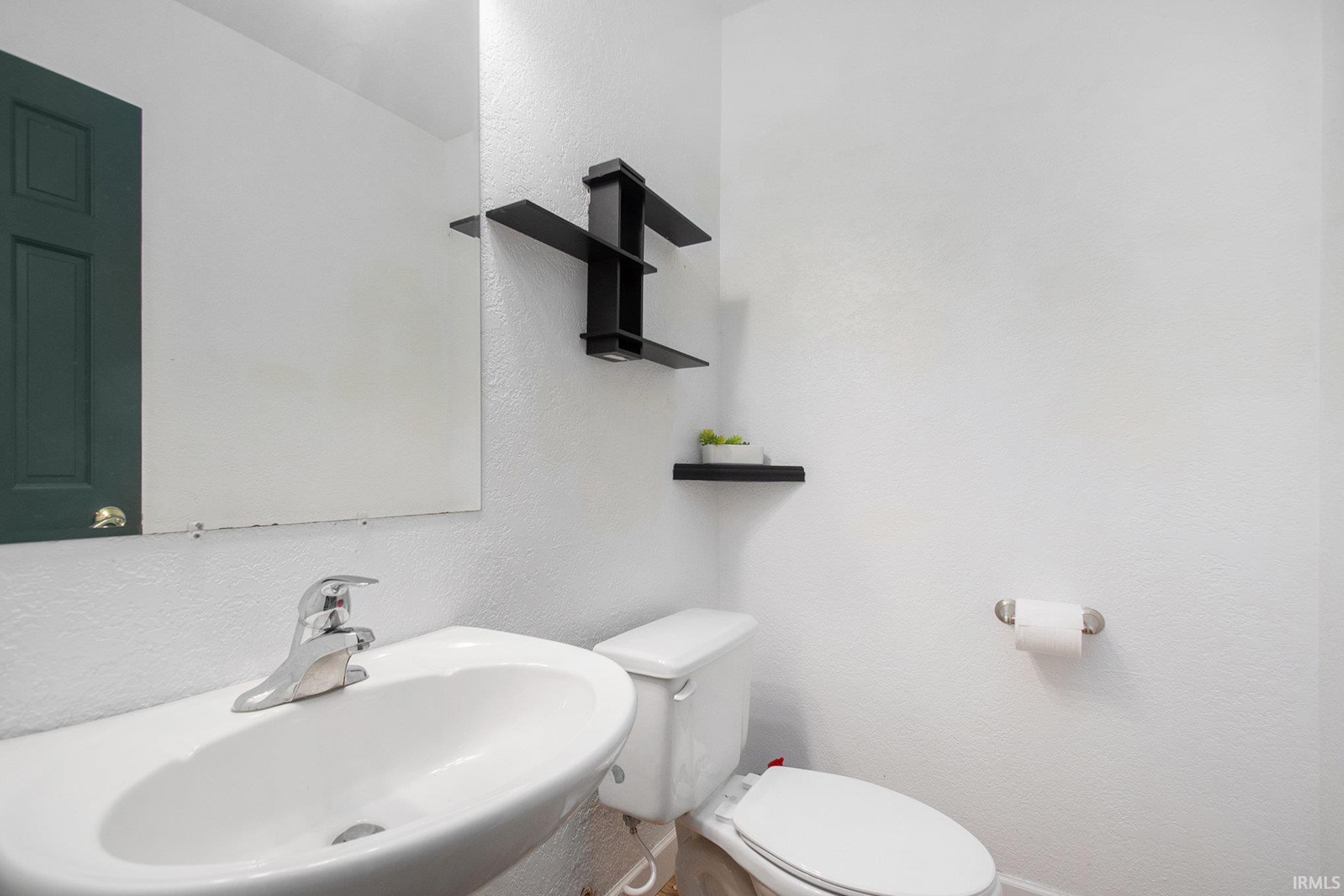 Photo 19 of 510 Caprice Drive