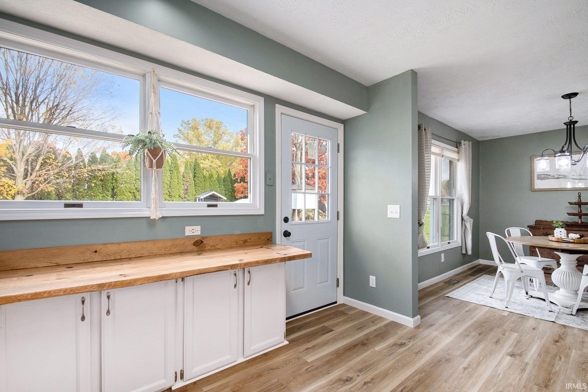 Photo 5 of 510 Caprice Drive