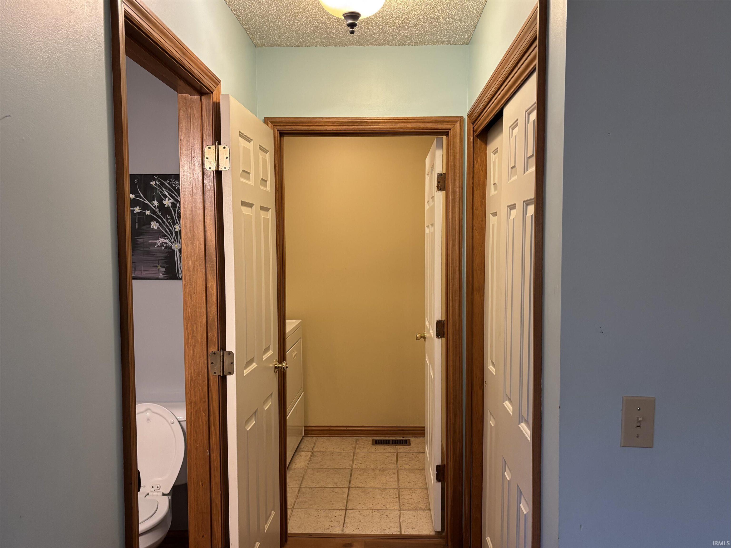 Photo 10 of 6831 Tree Top Trail