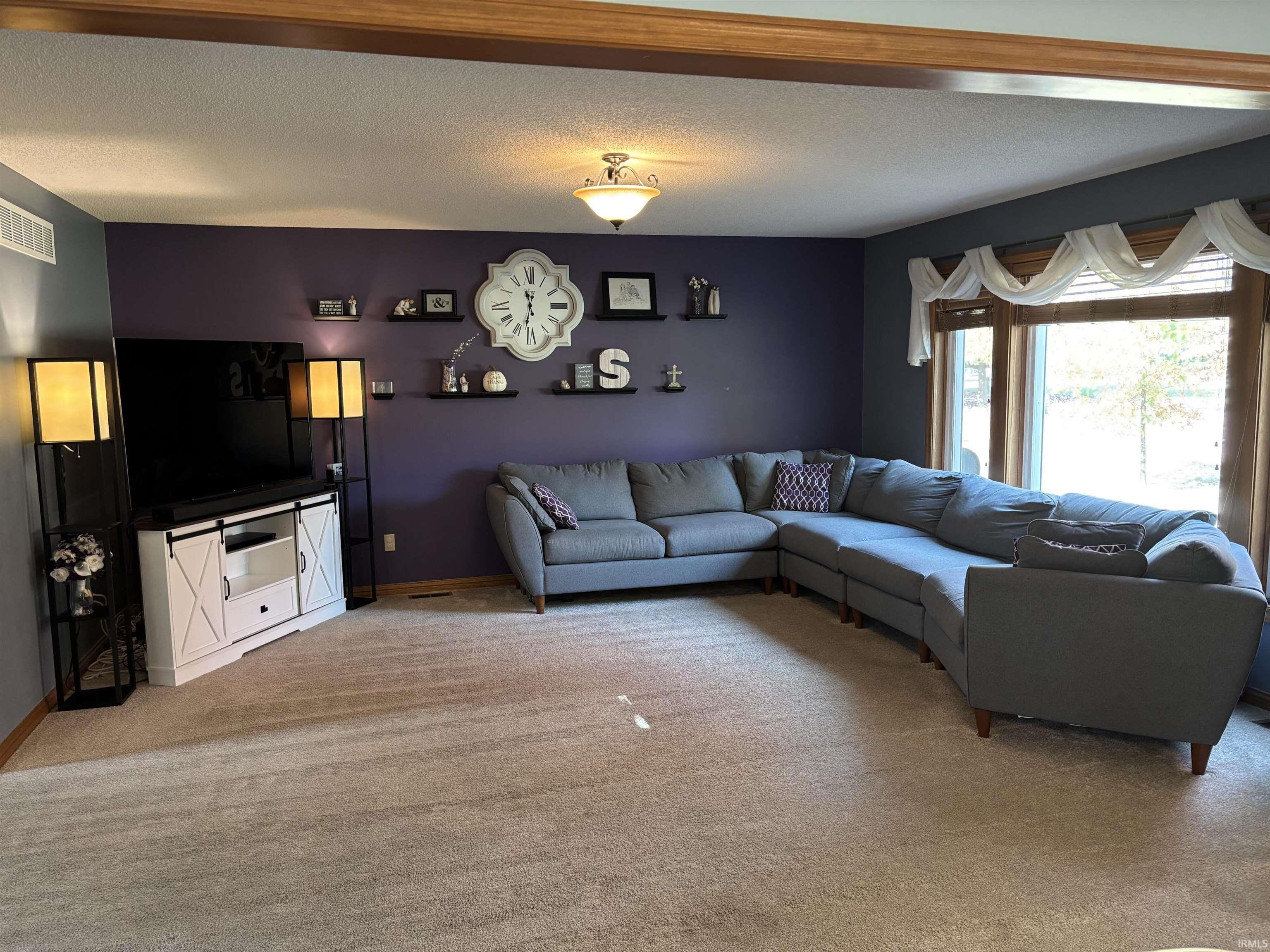 Photo 5 of 6831 Tree Top Trail