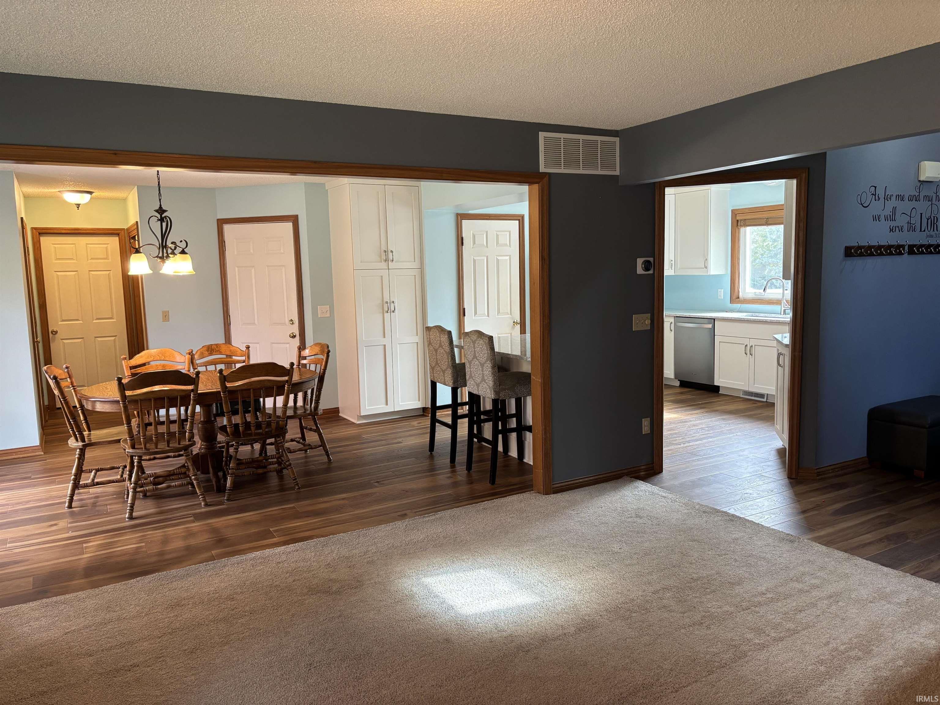 Photo 6 of 6831 Tree Top Trail