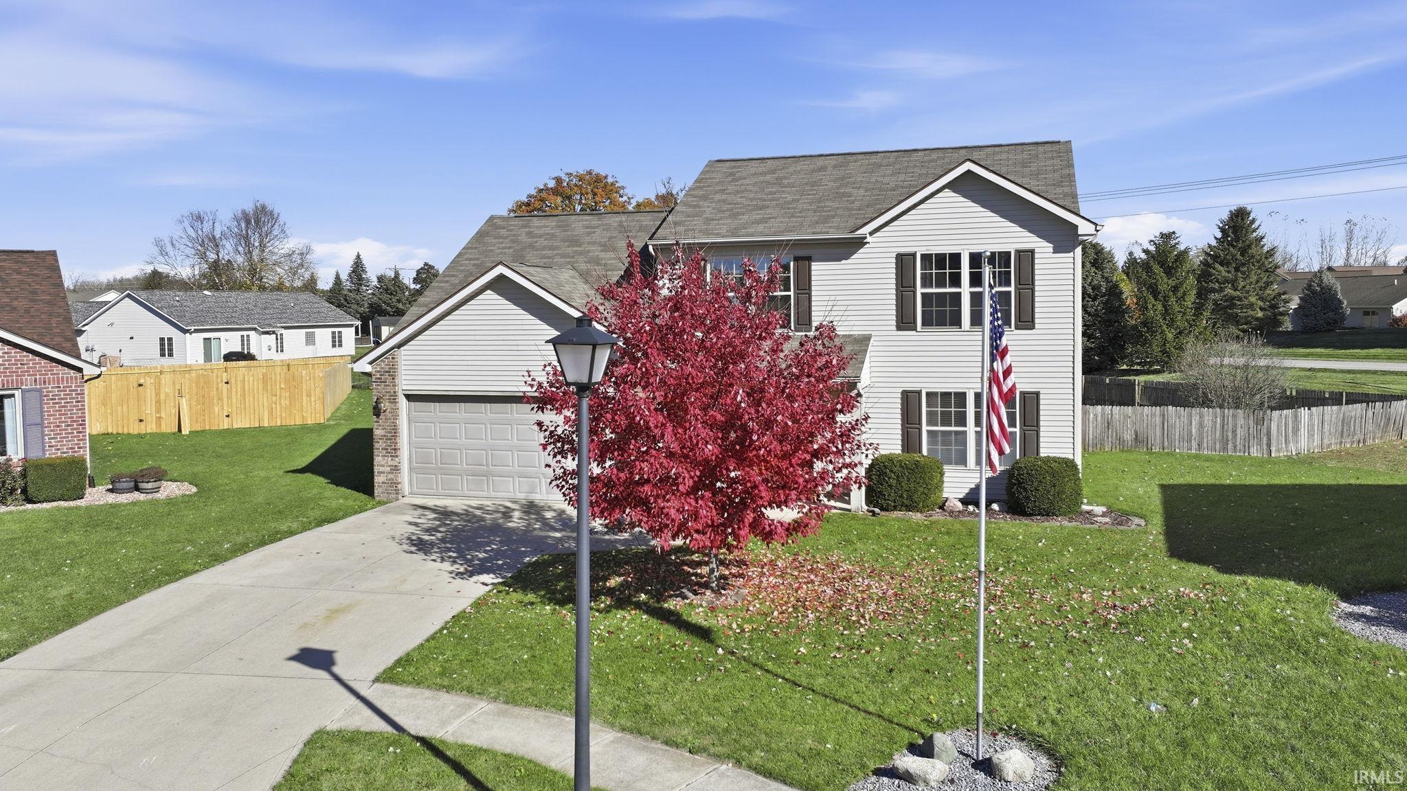 Homes for sale in Huntertown, IN | 807 Larkwillow Ct, Huntertown, IN 46748 | MLS# 202545171