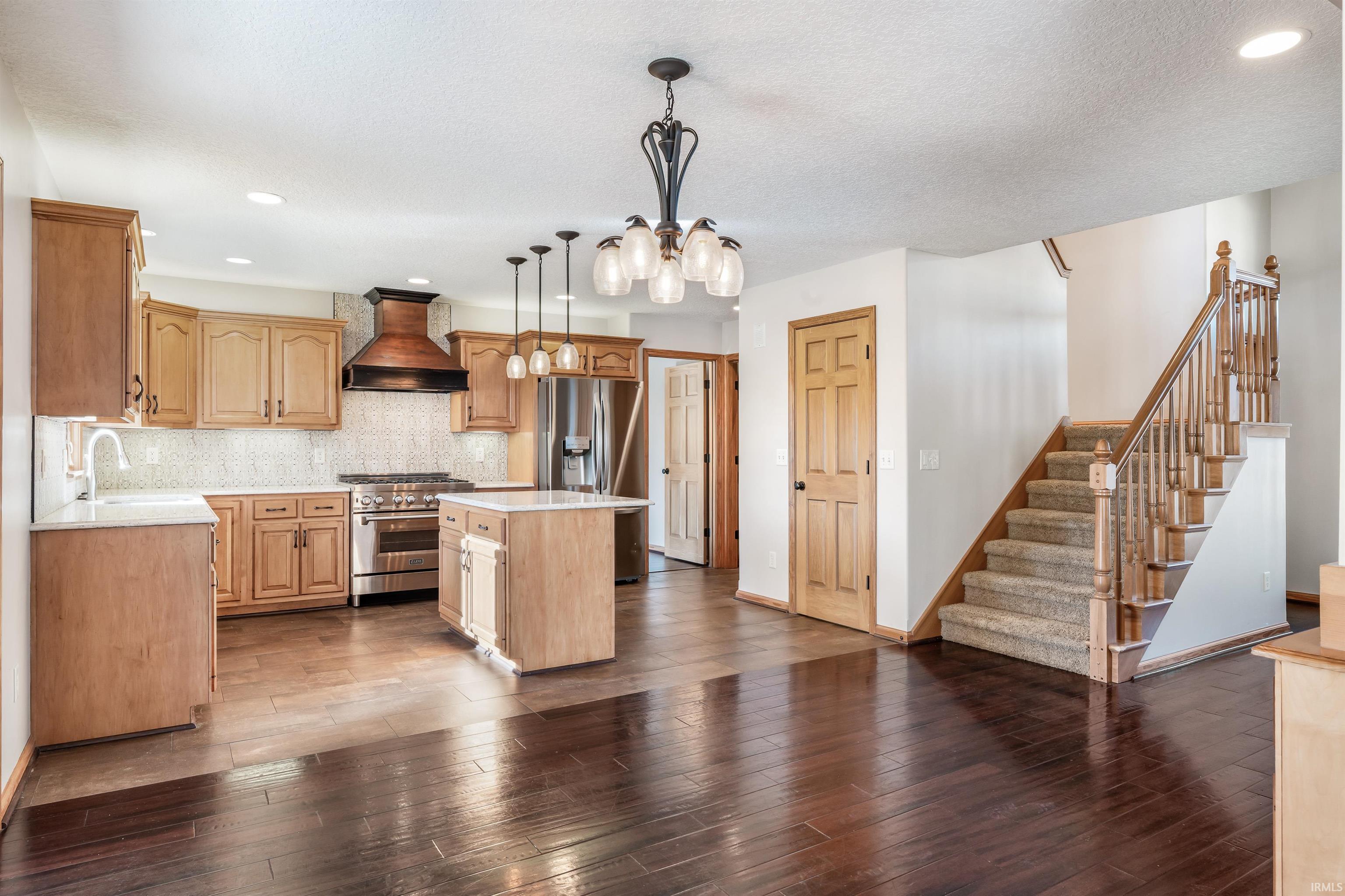 Photo 9 of 7108 Summerlyn Drive