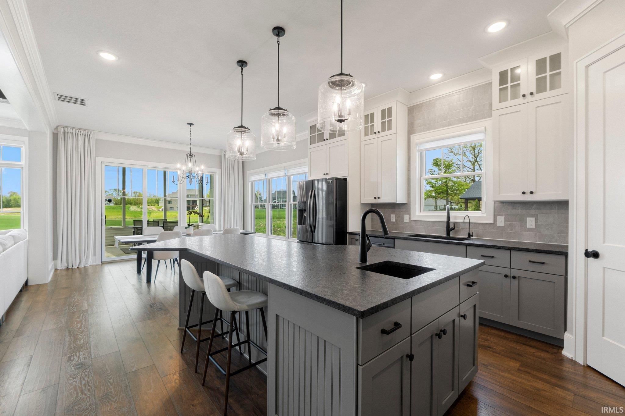 Photo 14 of 18015 Tullymore Lane