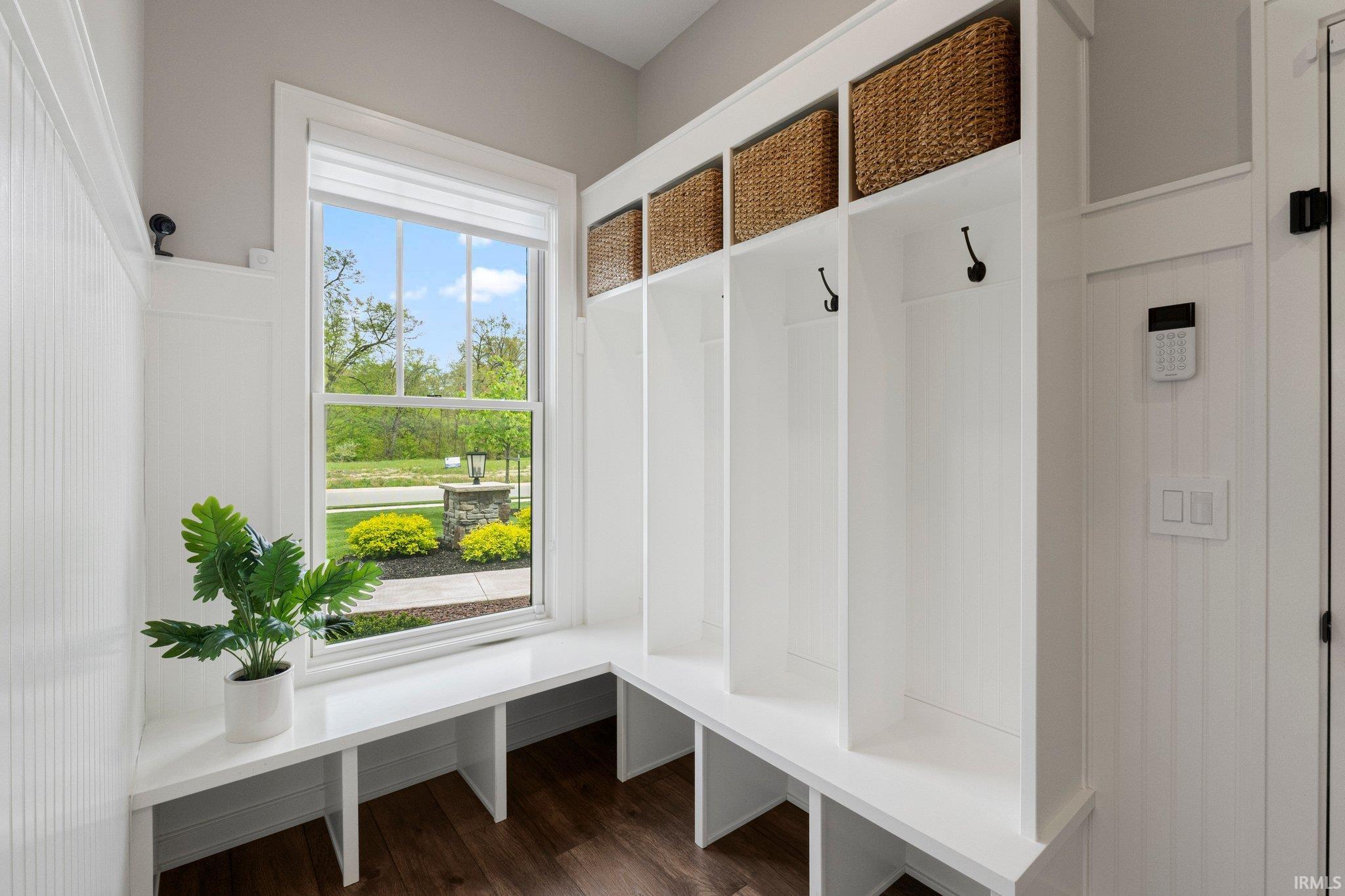 Photo 20 of 18015 Tullymore Lane