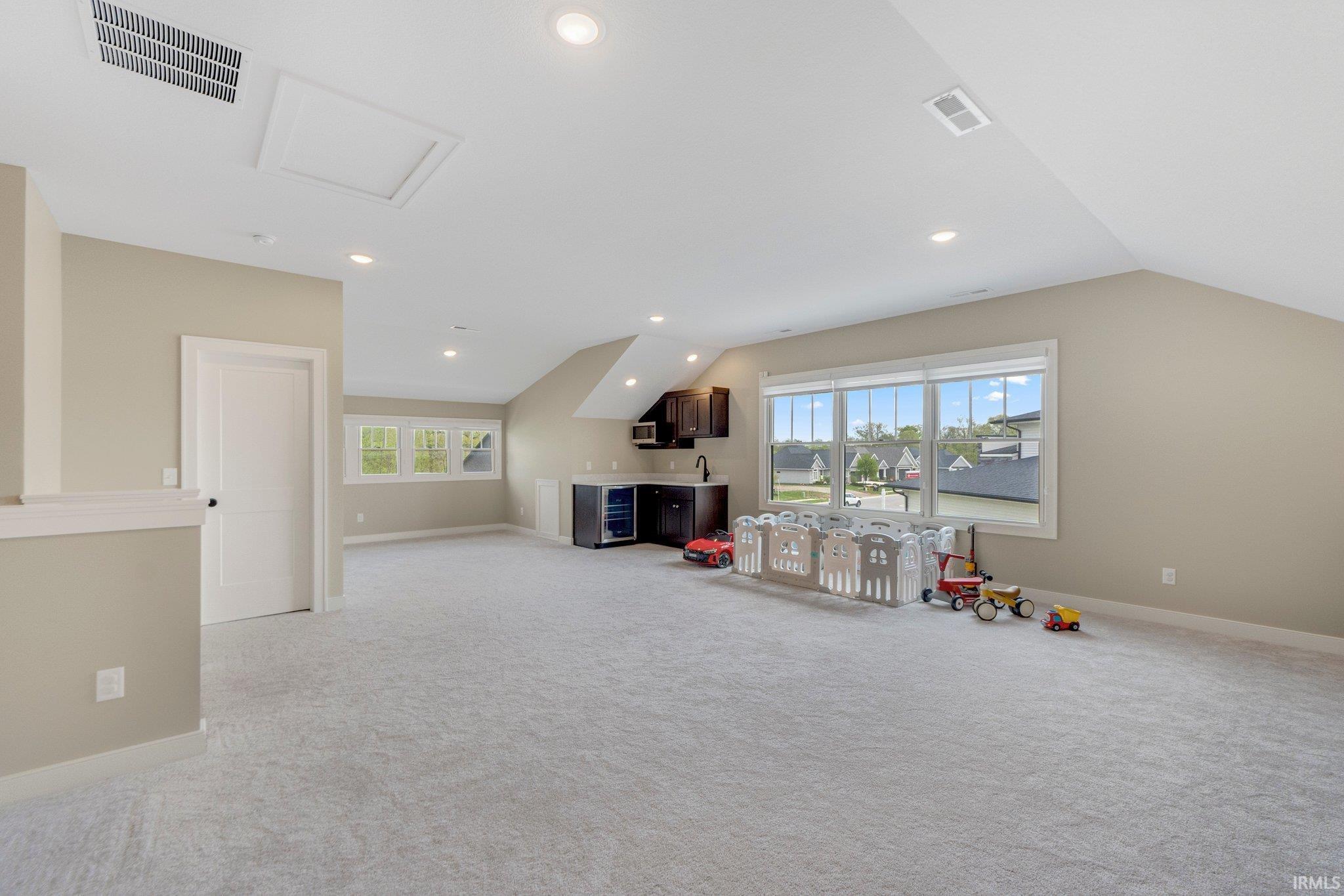 Photo 24 of 18015 Tullymore Lane