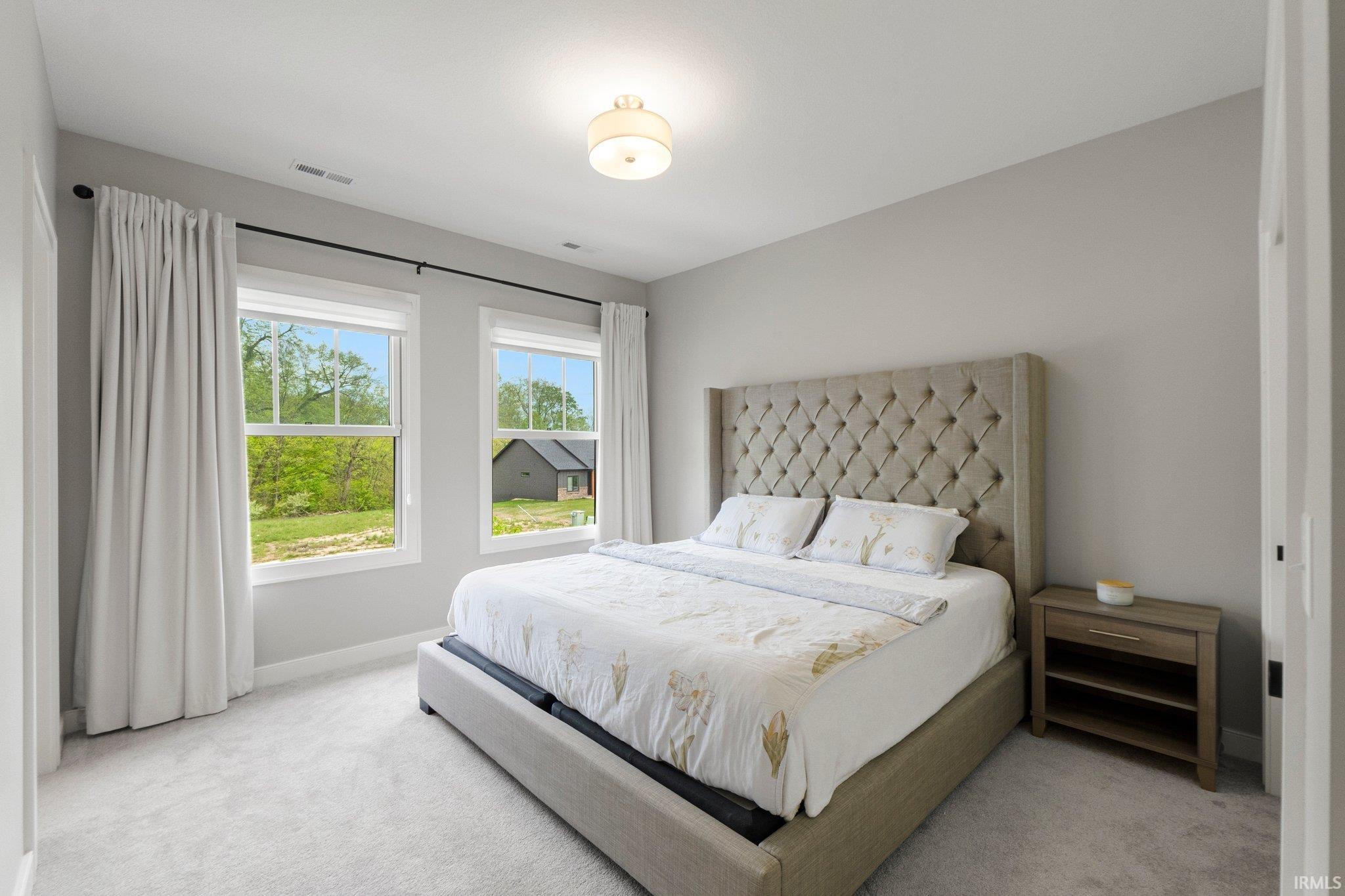 Photo 25 of 18015 Tullymore Lane