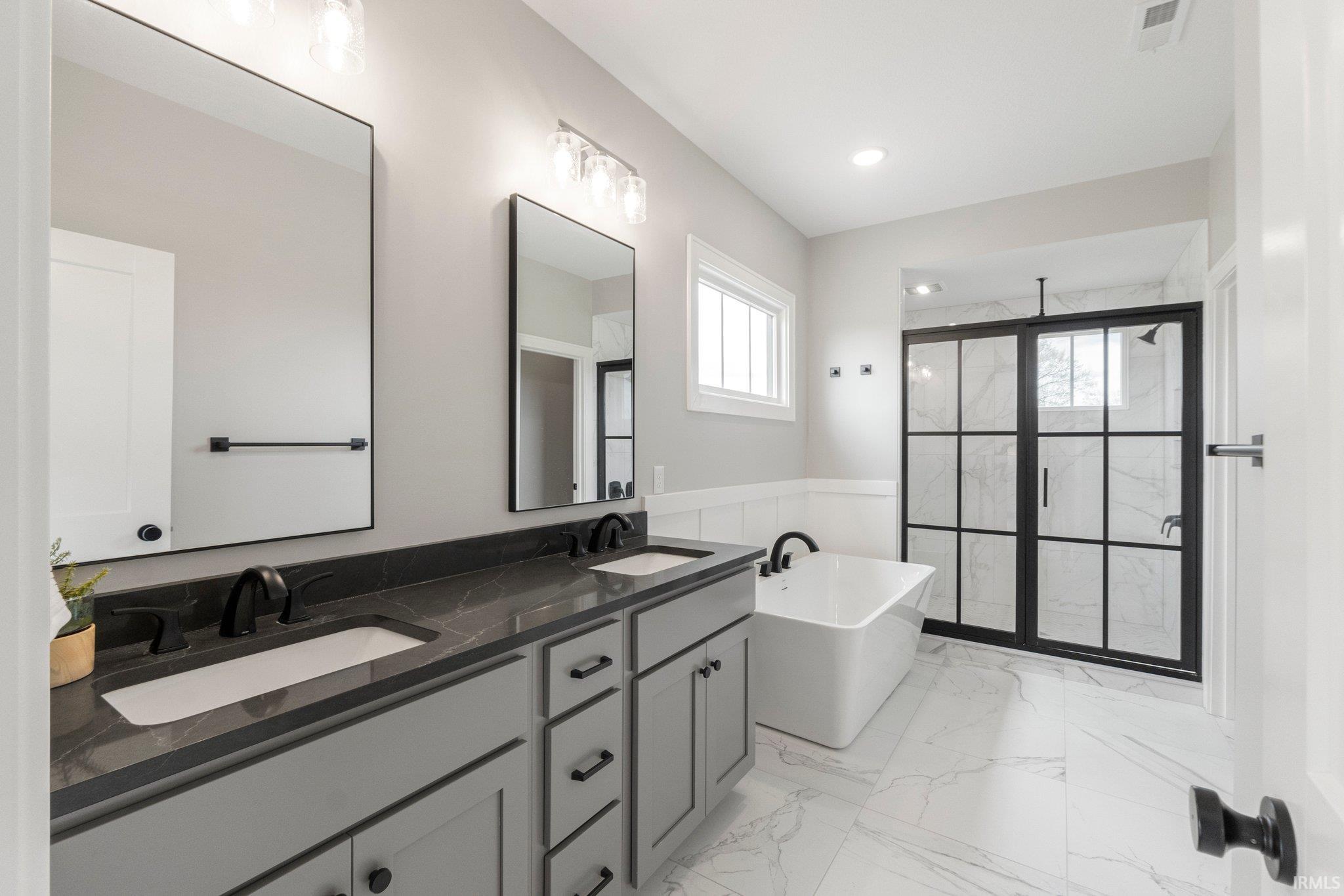 Photo 32 of 18015 Tullymore Lane