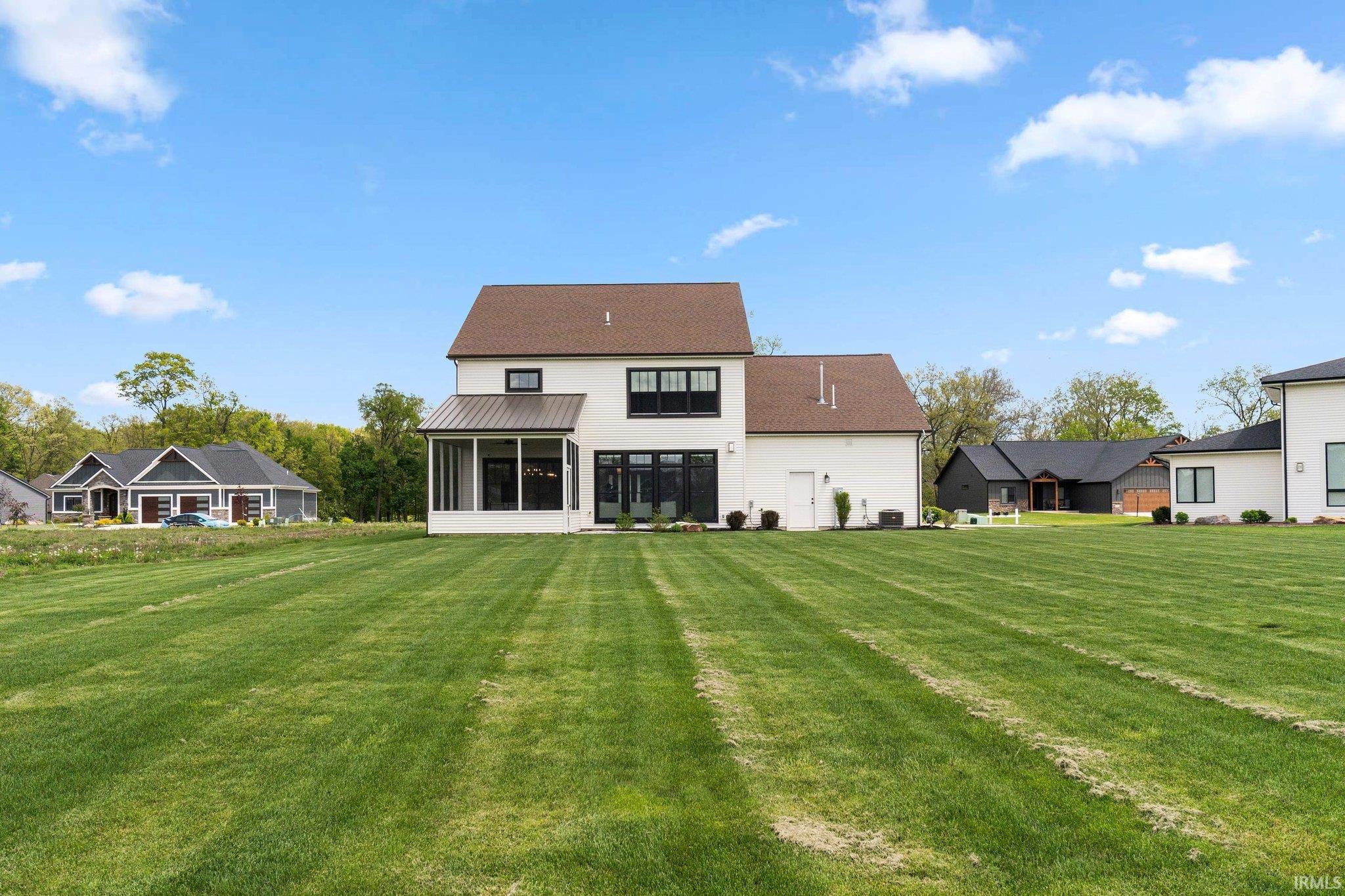 Photo 6 of 18015 Tullymore Lane