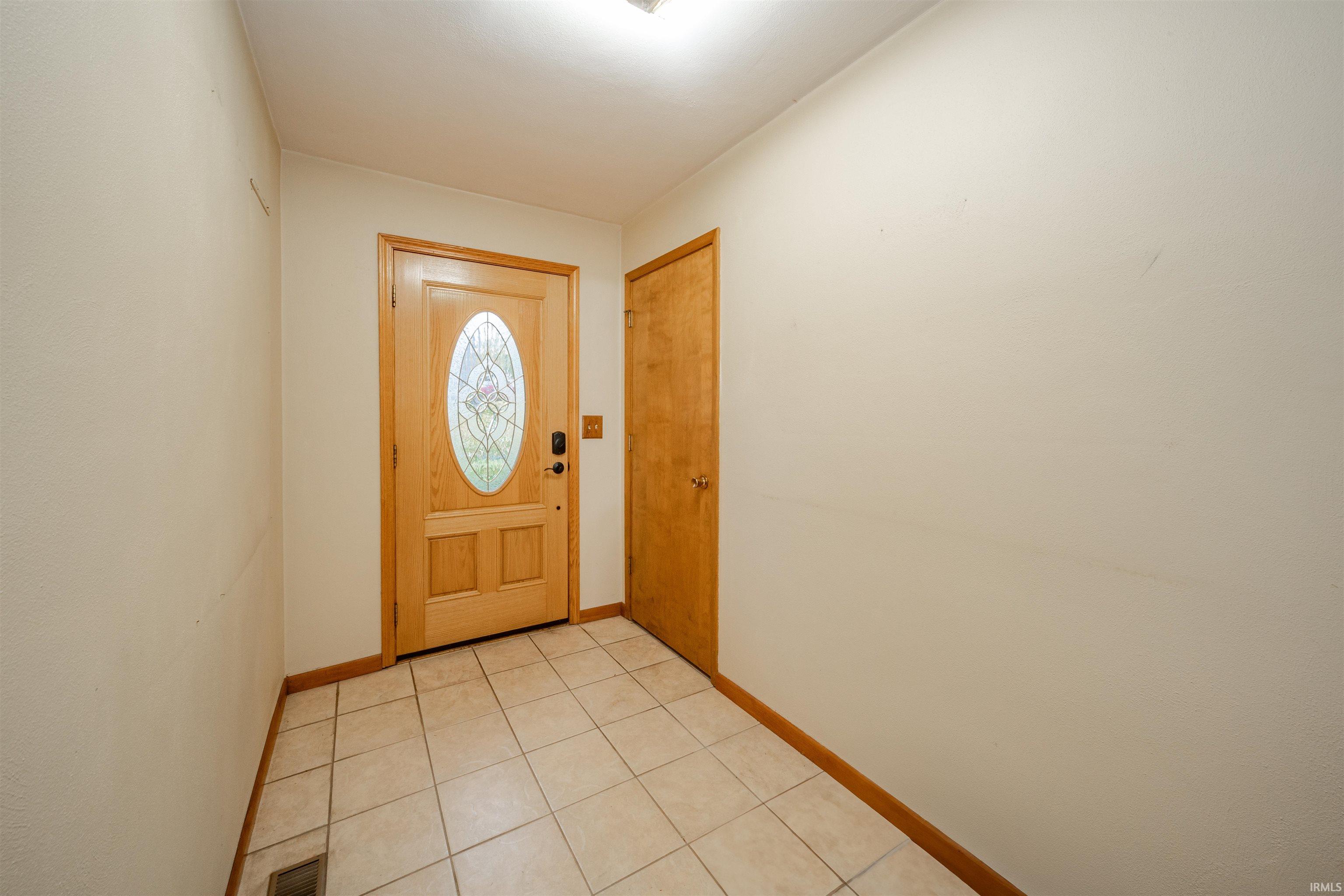 Homes for sale in New Castle, IN | 113 Tara Ln, New Castle, IN 47362 | MLS# 202545268