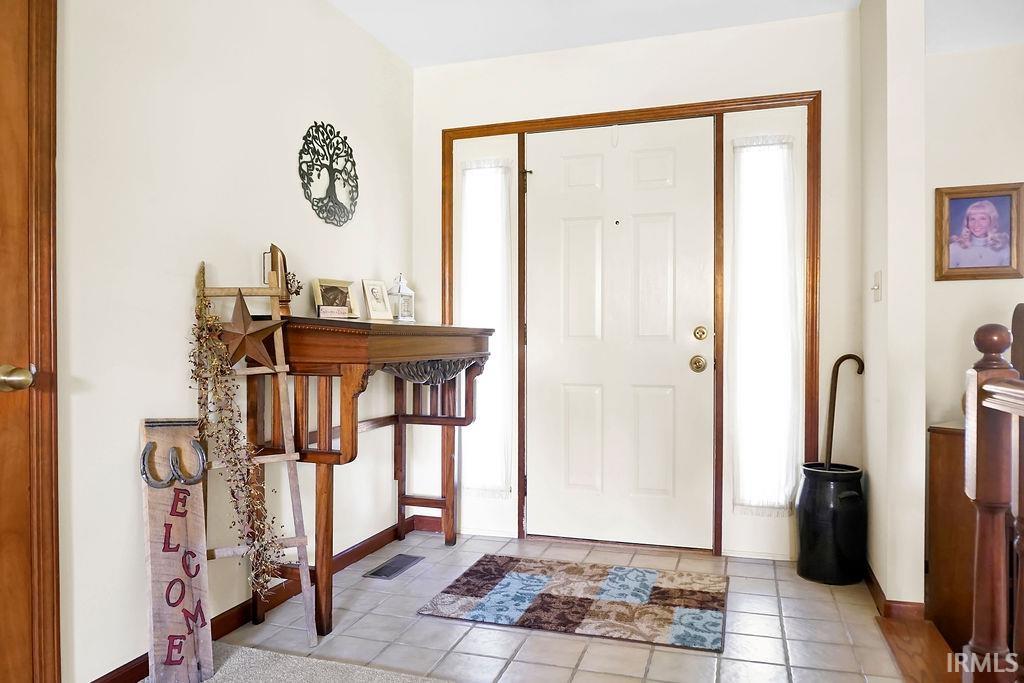 Homes for sale in Bloomington, IN | 4383 W Meadowvale Dr, Bloomington, IN 47404 | MLS# 202545297