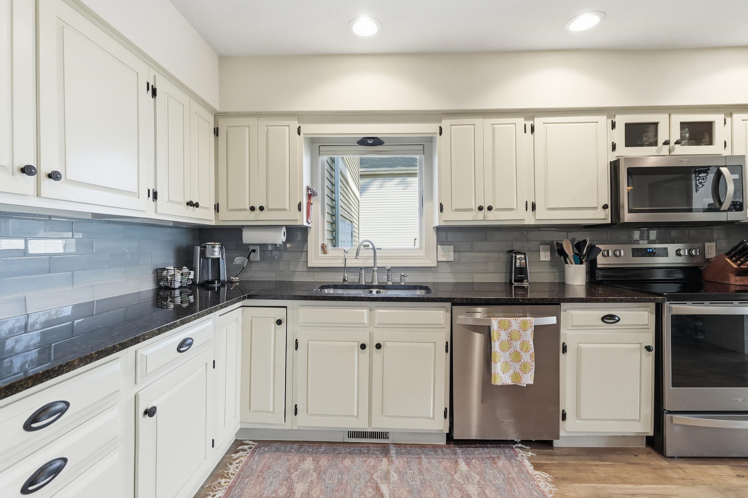 Photo 12 of 9630 E 520 S