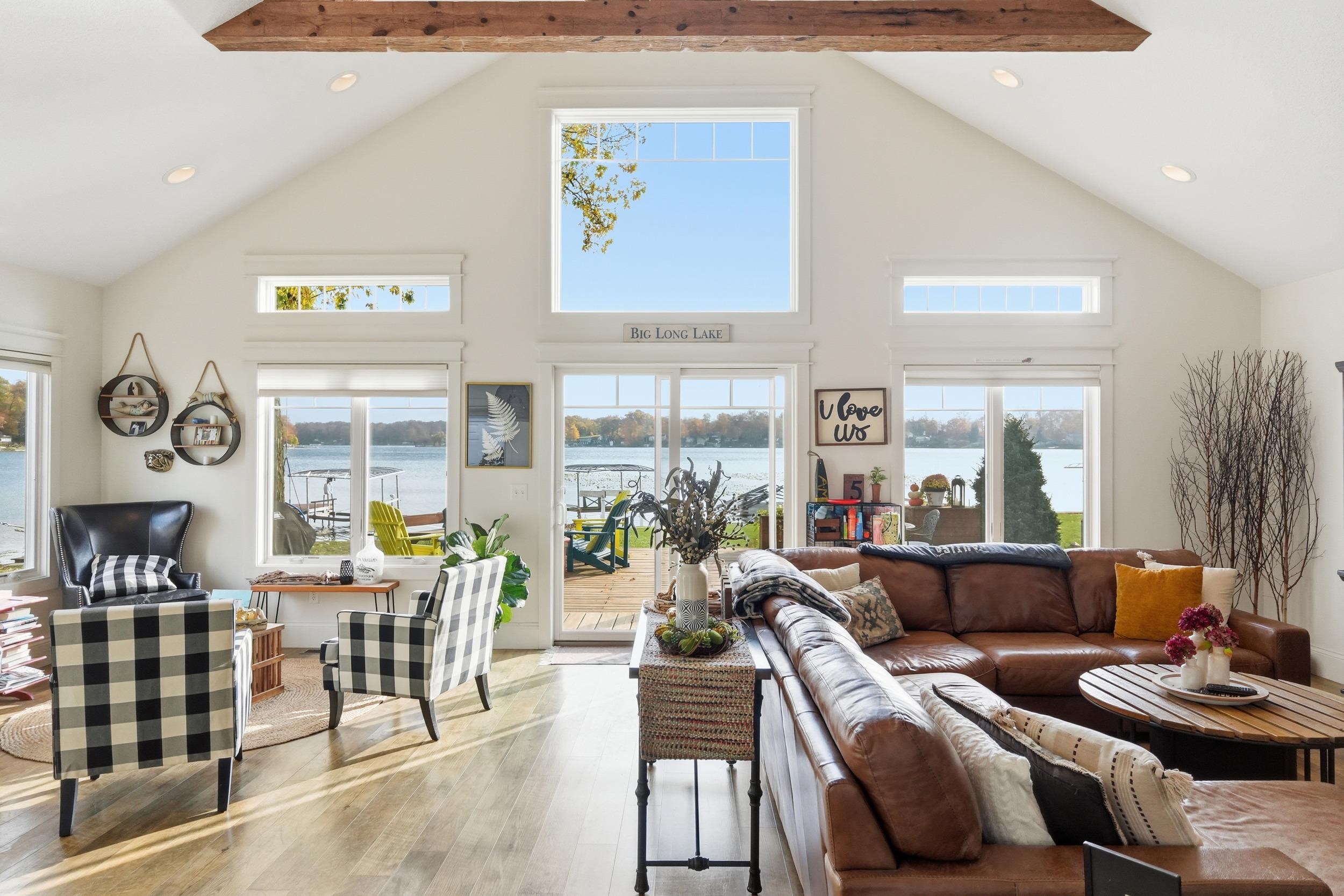 Photo 16 of 9630 E 520 S