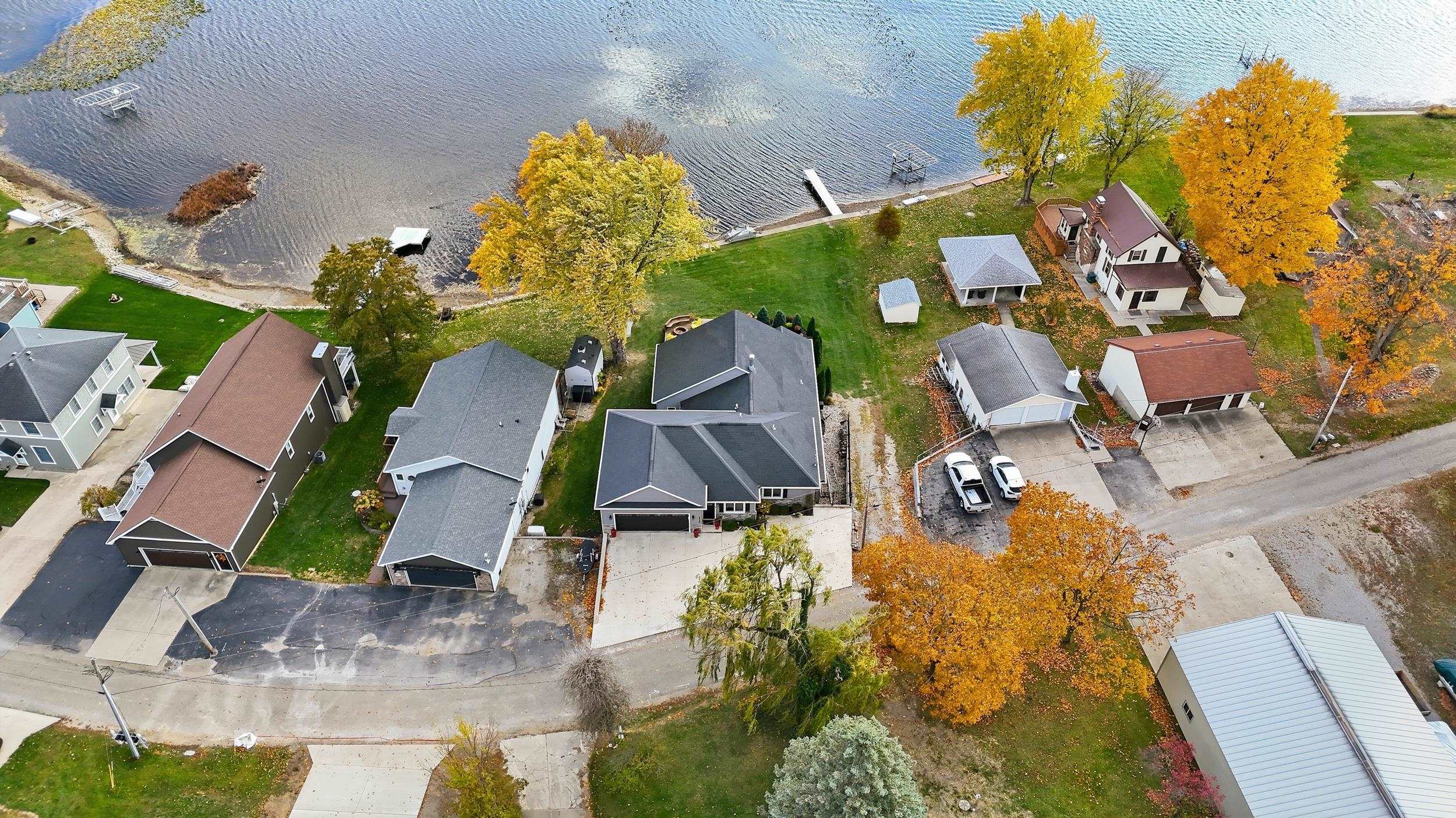 Photo 2 of 9630 E 520 S