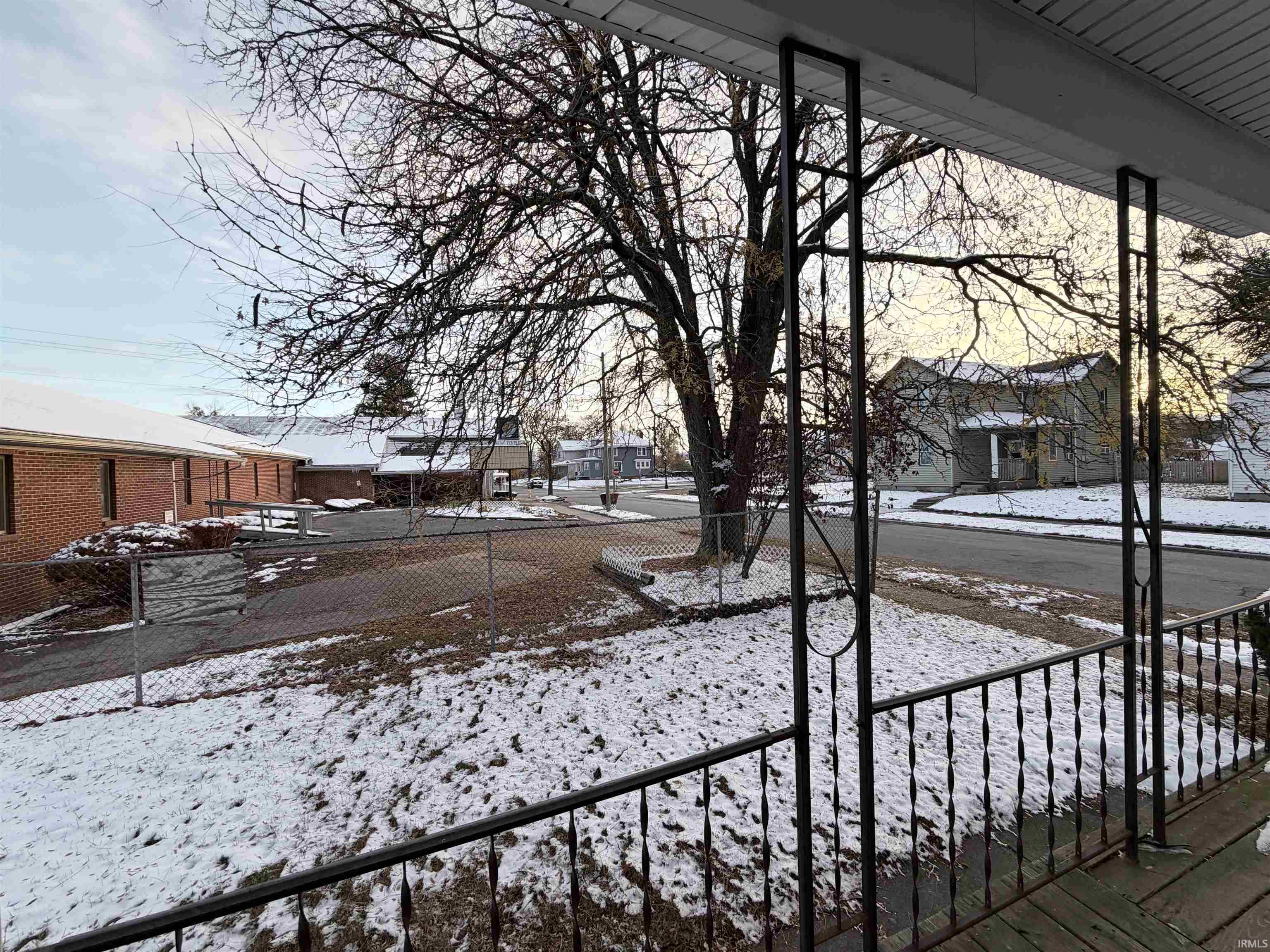 Photo 10 of 2225 Smith Street