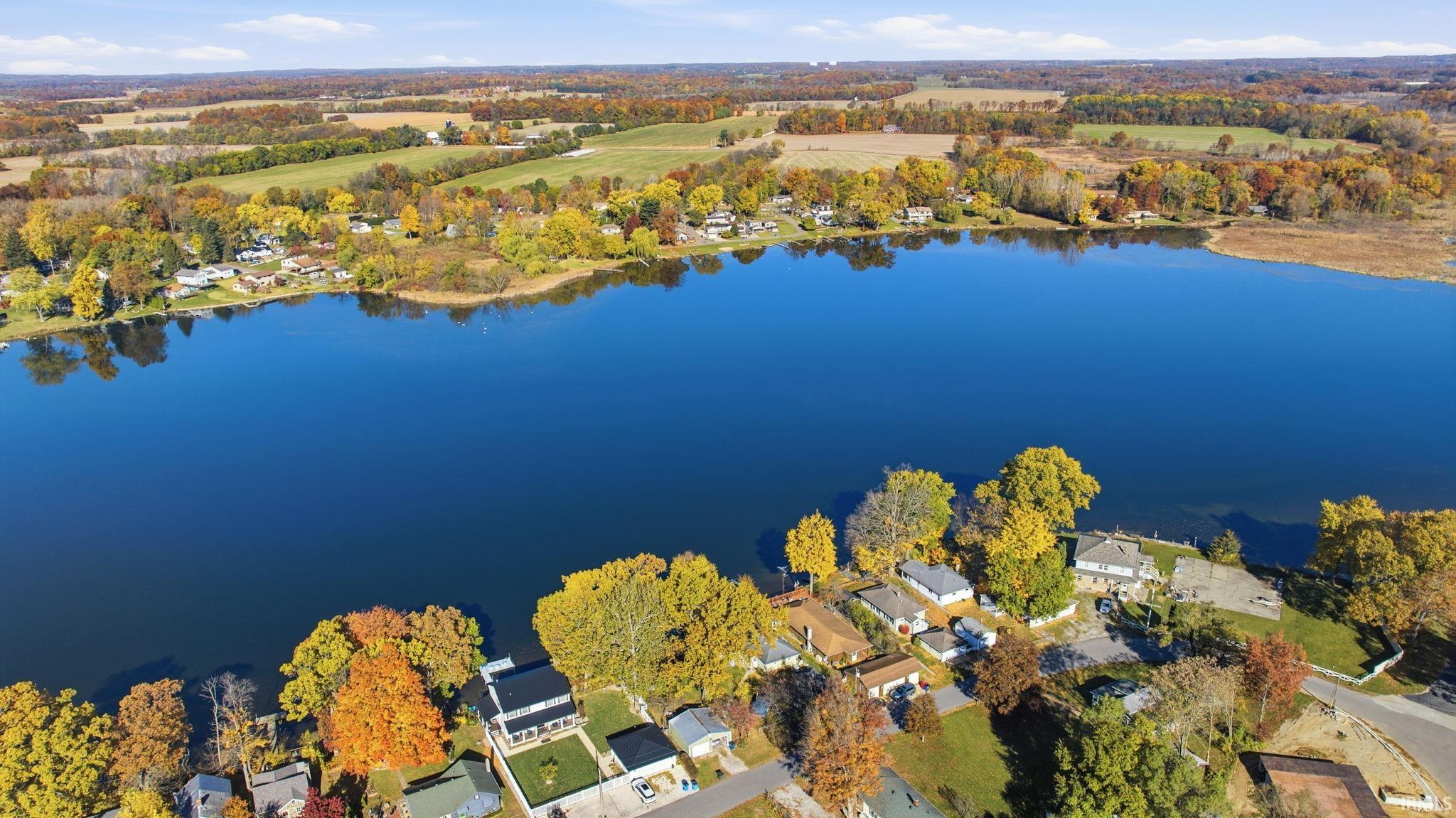 Homes for sale in Walkerton, IN | 212 Lakeside Dr, Walkerton, IN 46574 | MLS# 202545341