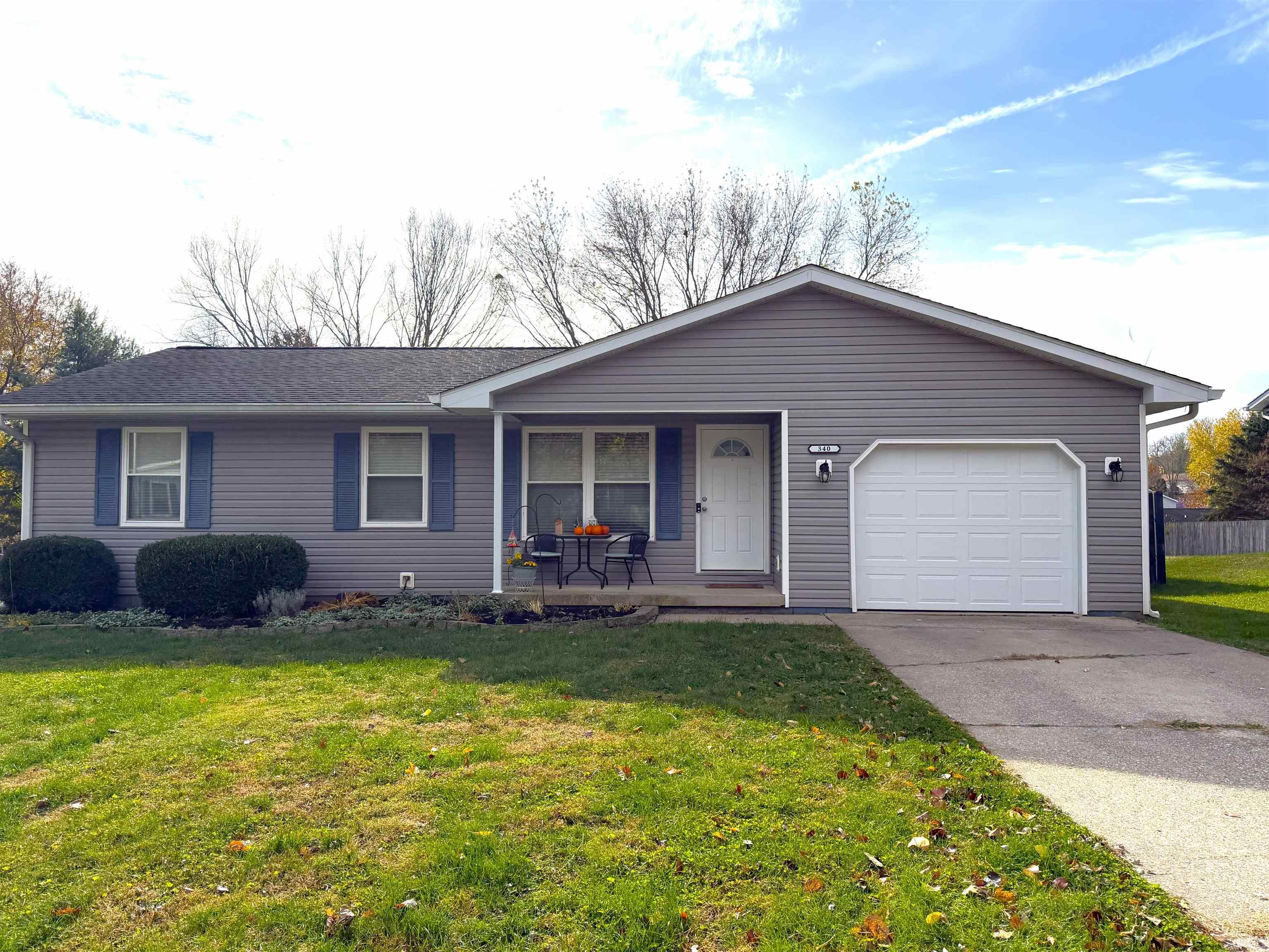 Homes for sale in Ellettsville, IN | 340 W Iroquois Dr, Ellettsville, IN 47429 | MLS# 202545351