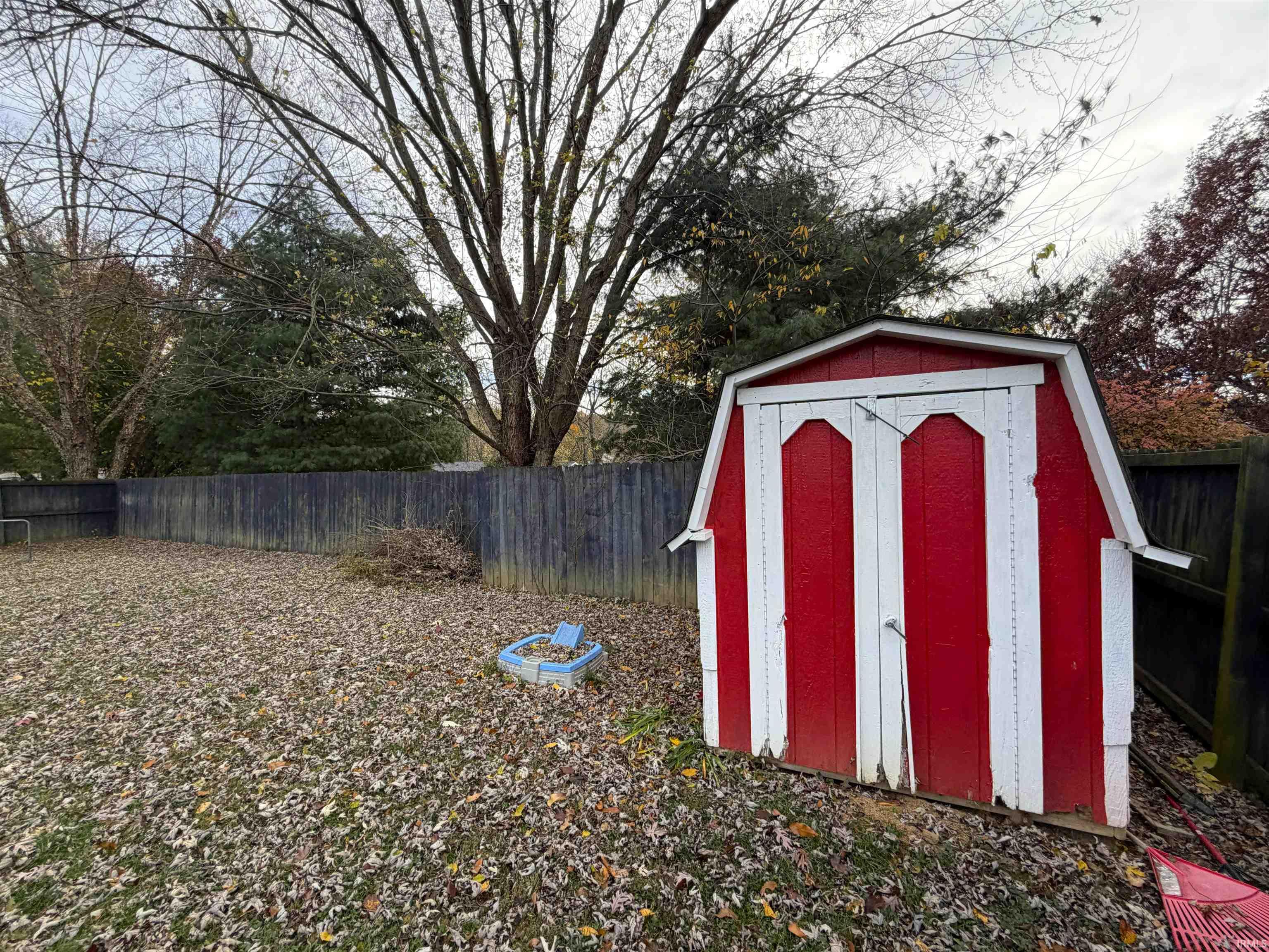 Homes for sale in Ellettsville, IN | 340 W Iroquois Dr, Ellettsville, IN 47429 | MLS# 202545351