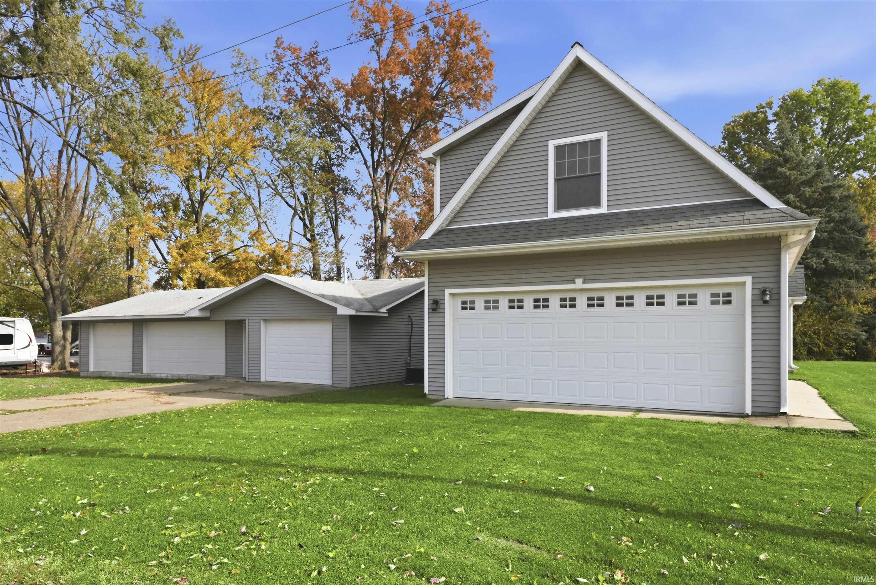 Homes for sale in Bremen, IN | 4160 W Shore Dr, Bremen, IN 46506 | MLS# 202545370