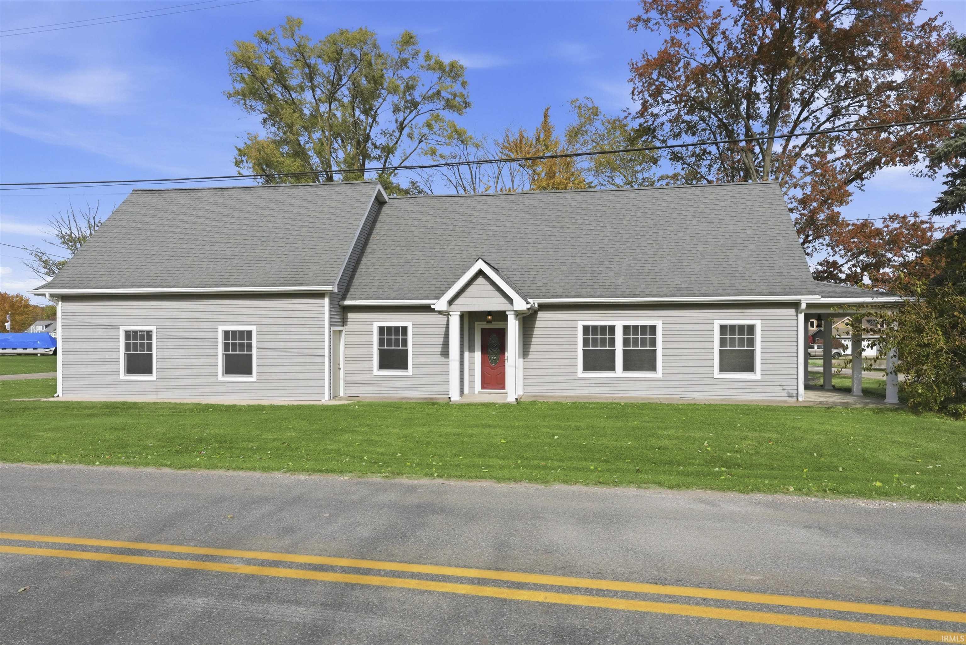 Homes for sale in Bremen, IN | 4160 W Shore Dr, Bremen, IN 46506 | MLS# 202545370