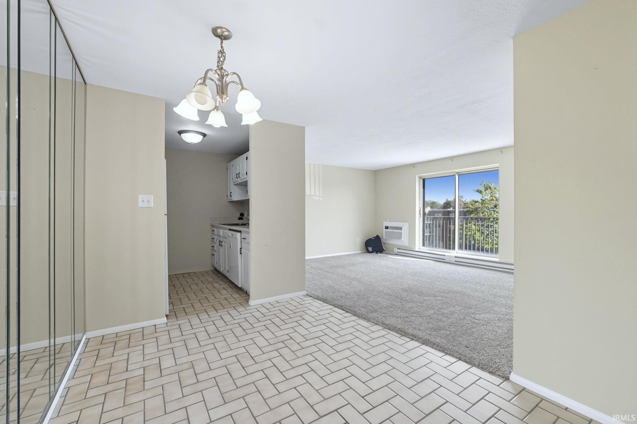 Photo 6 of 2937 Westbrook Drive