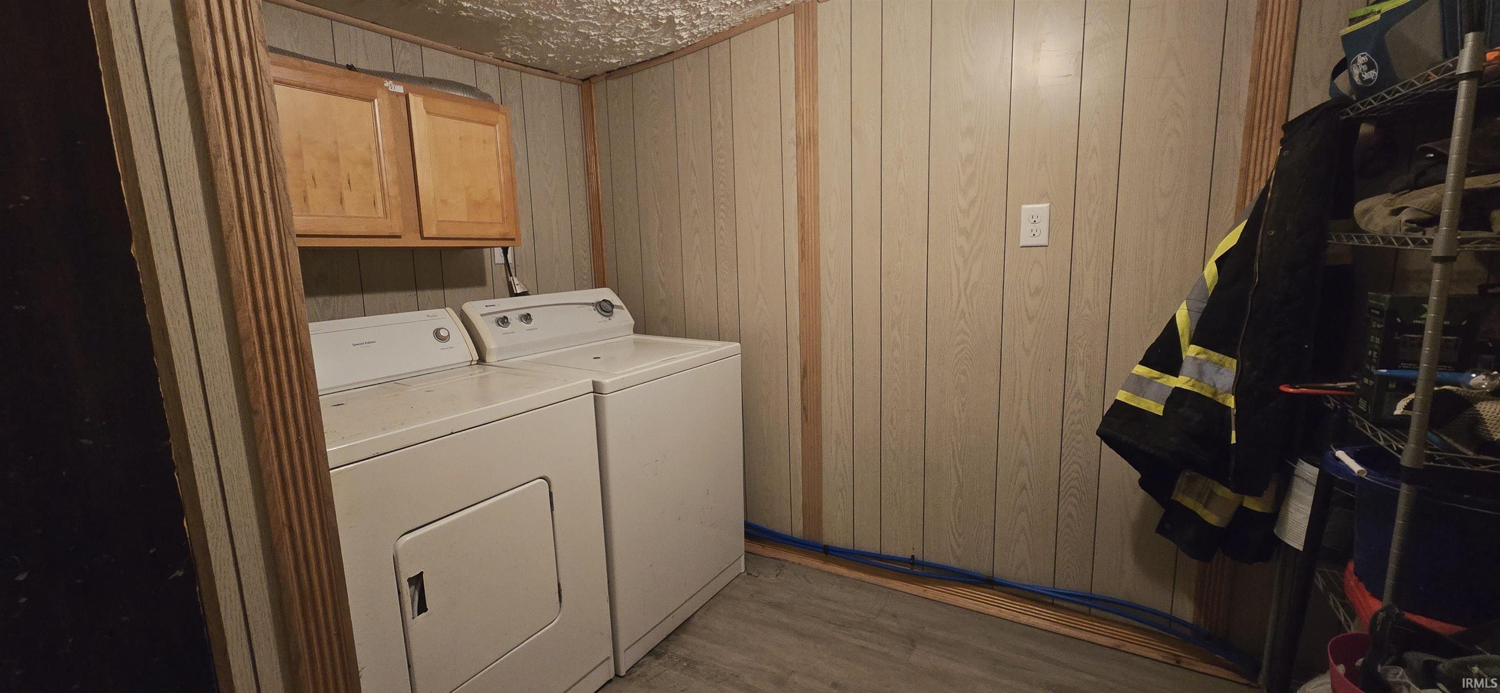 Photo 15 of 408 E Sycamore Street