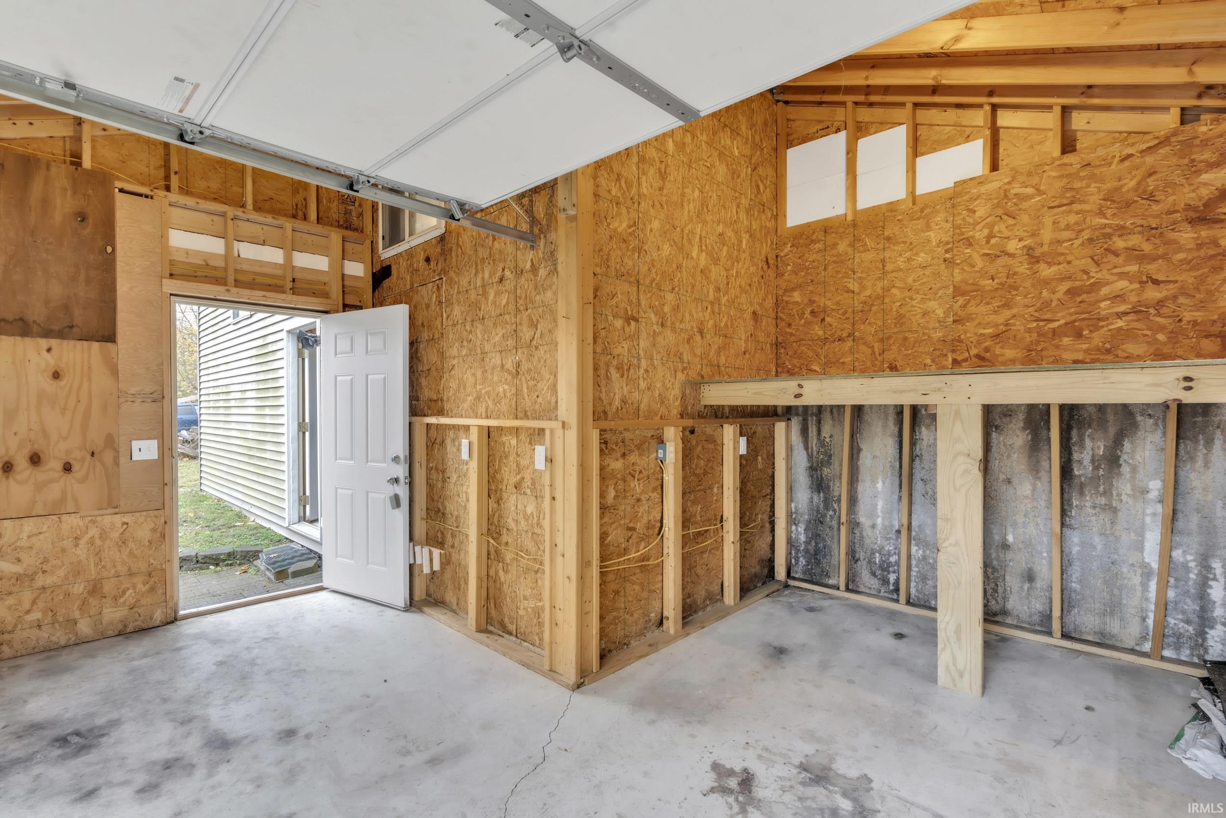 Photo 29 of 885 W 590 S Road