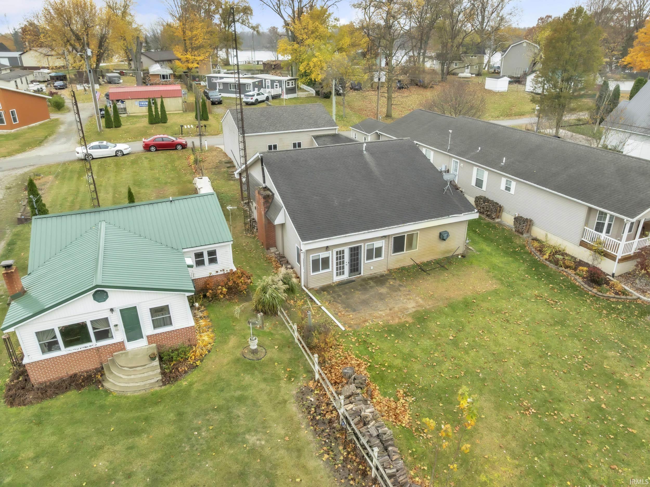 Photo 32 of 885 W 590 S Road