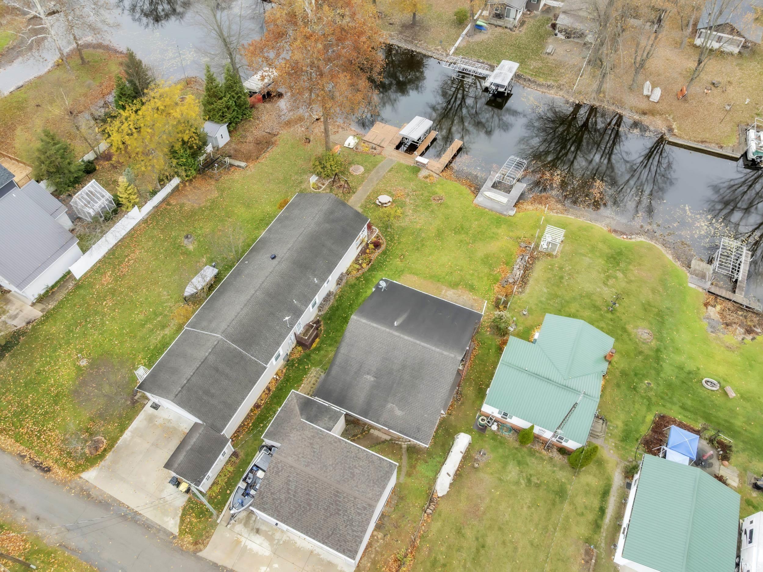 Photo 33 of 885 W 590 S Road