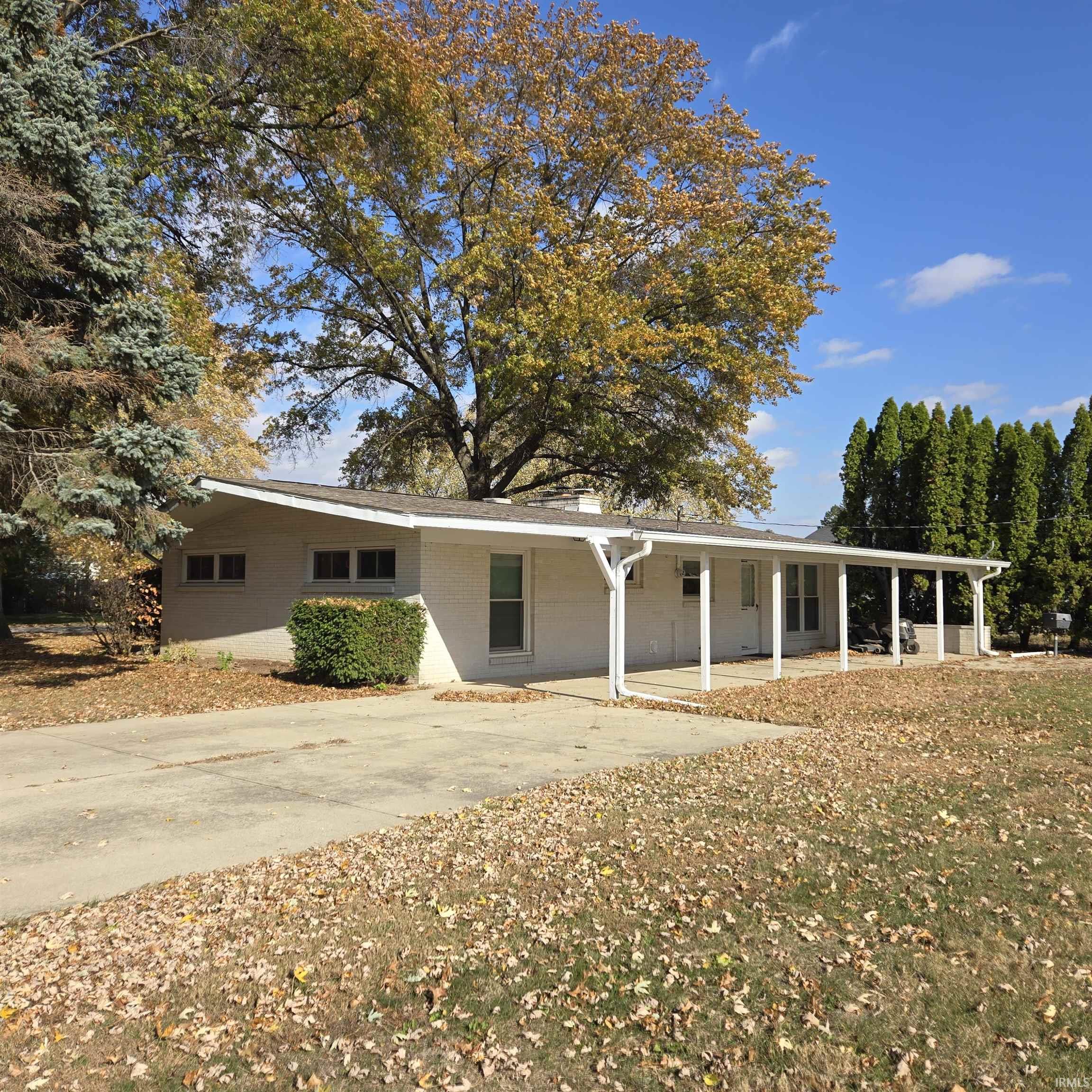 Homes for sale in Chesterfield, IN | 531 W Plum St, Chesterfield, IN 46017 | MLS# 202545409