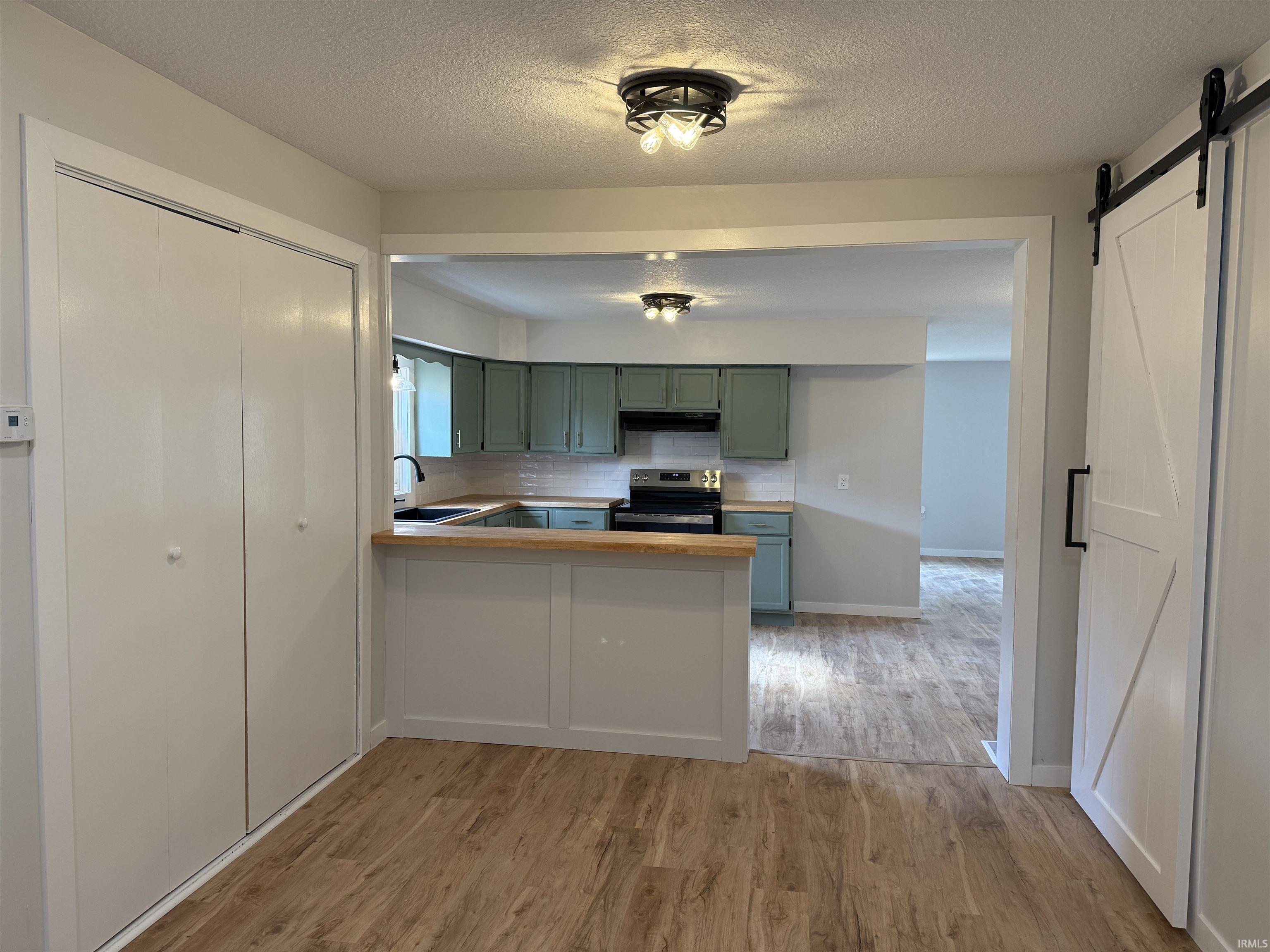 Photo 3 of 1107 N Lima Road