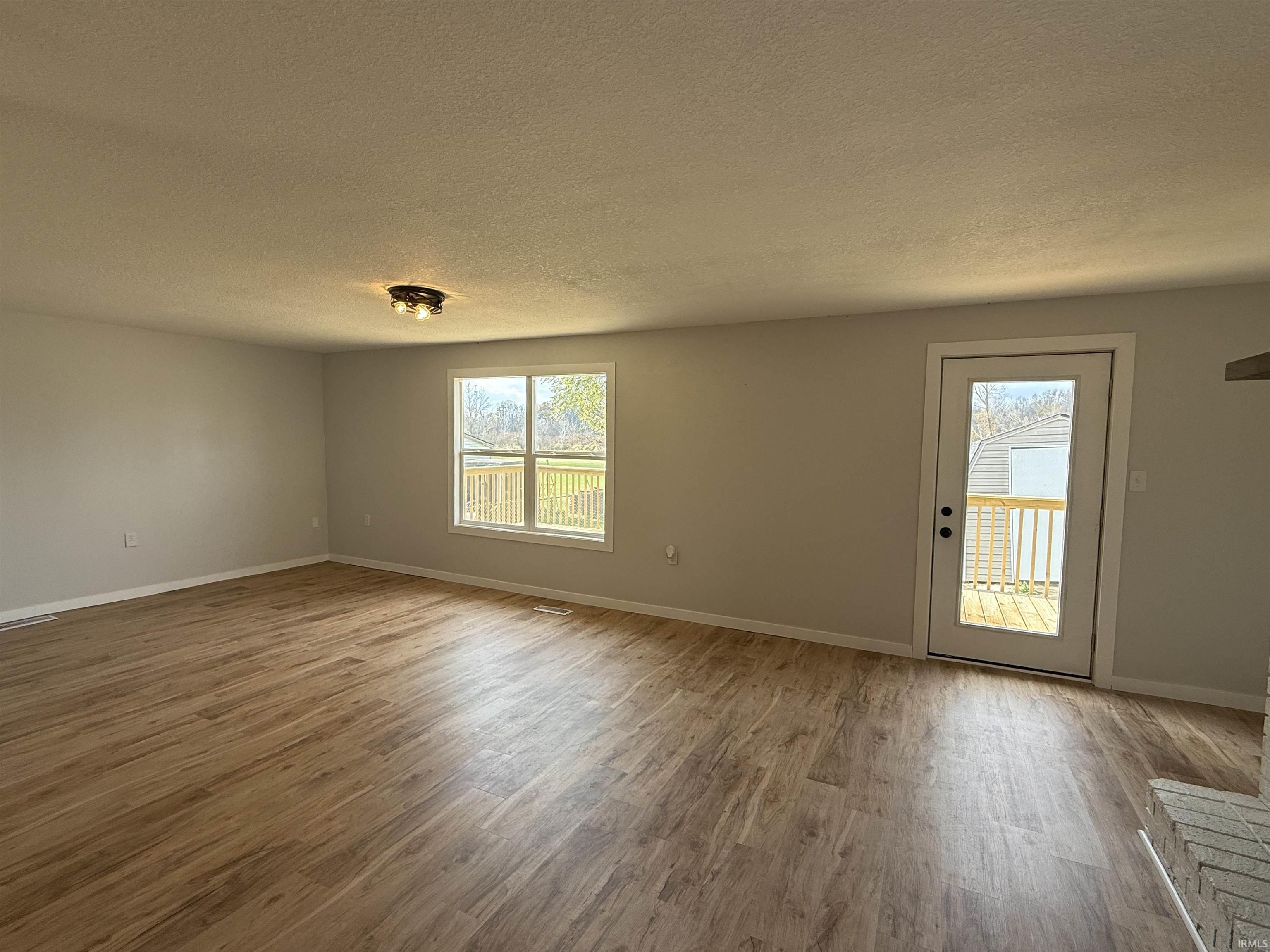 Photo 9 of 1107 N Lima Road