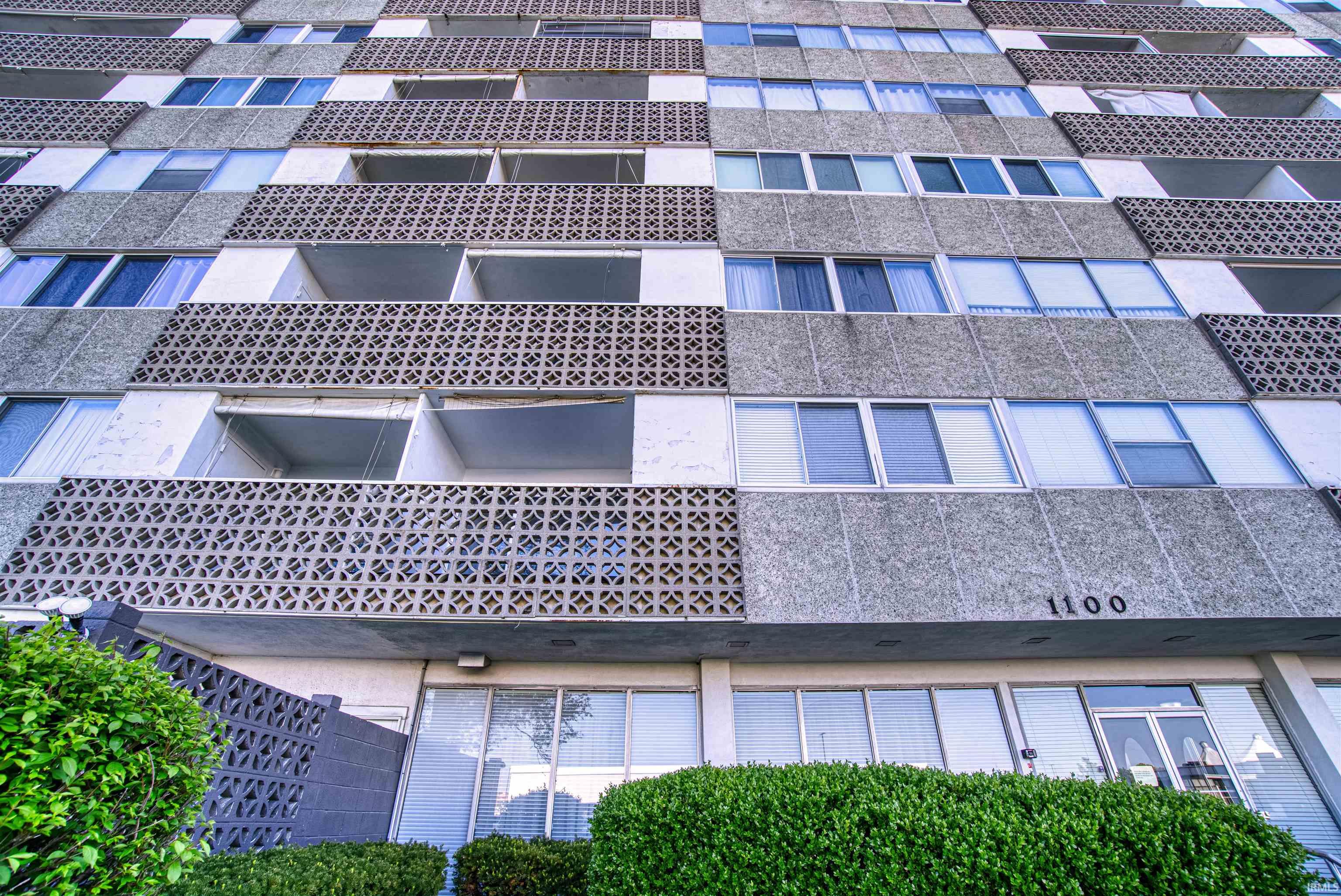 Homes for sale in Evansville, IN | 1100 Erie Ave #301, Evansville, IN 47715 | MLS# 202545428