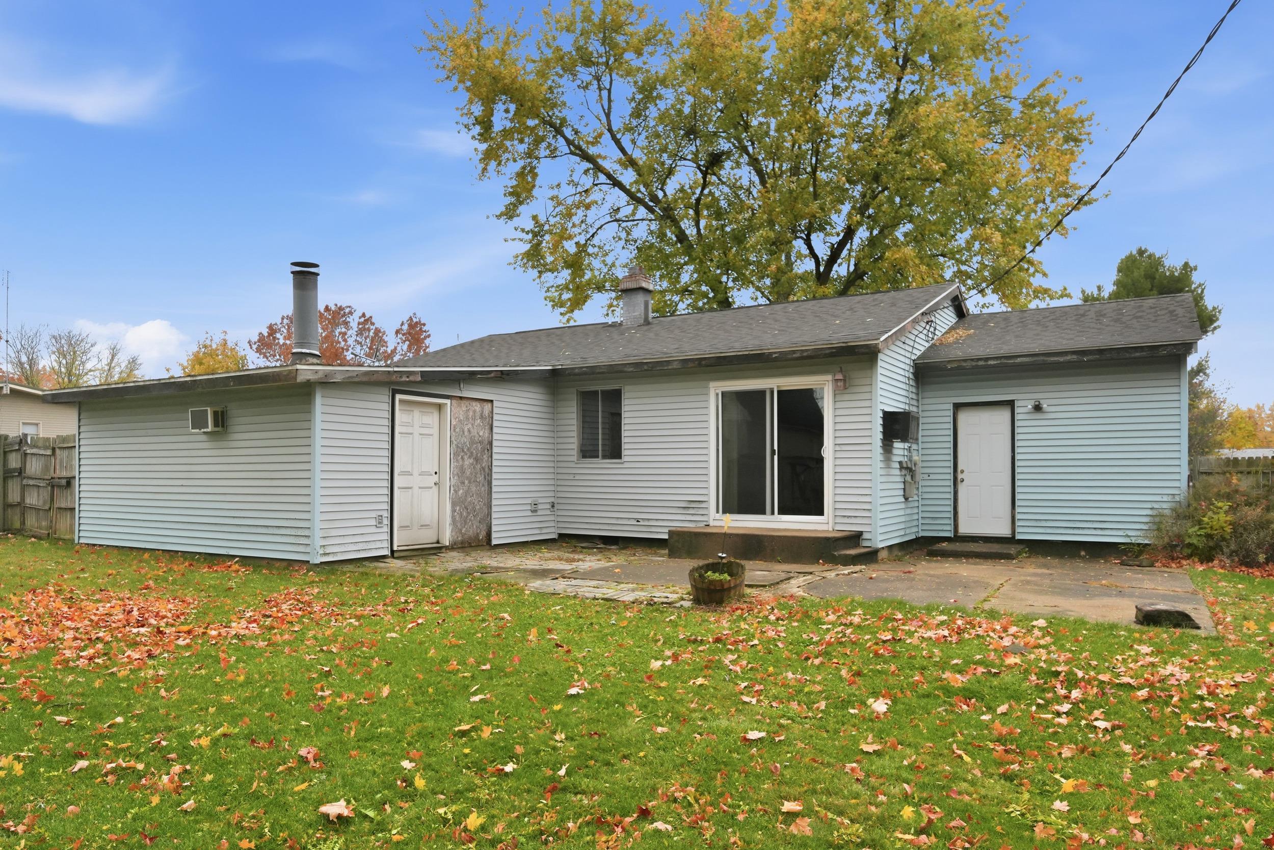 Homes for sale in Angola, IN | 706 Carlin Dr, Angola, IN 46703 | MLS# 202545448