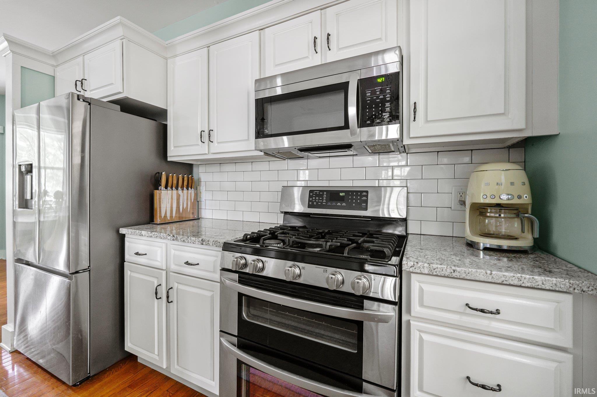 Photo 11 of 1336 W Washington Boulevard