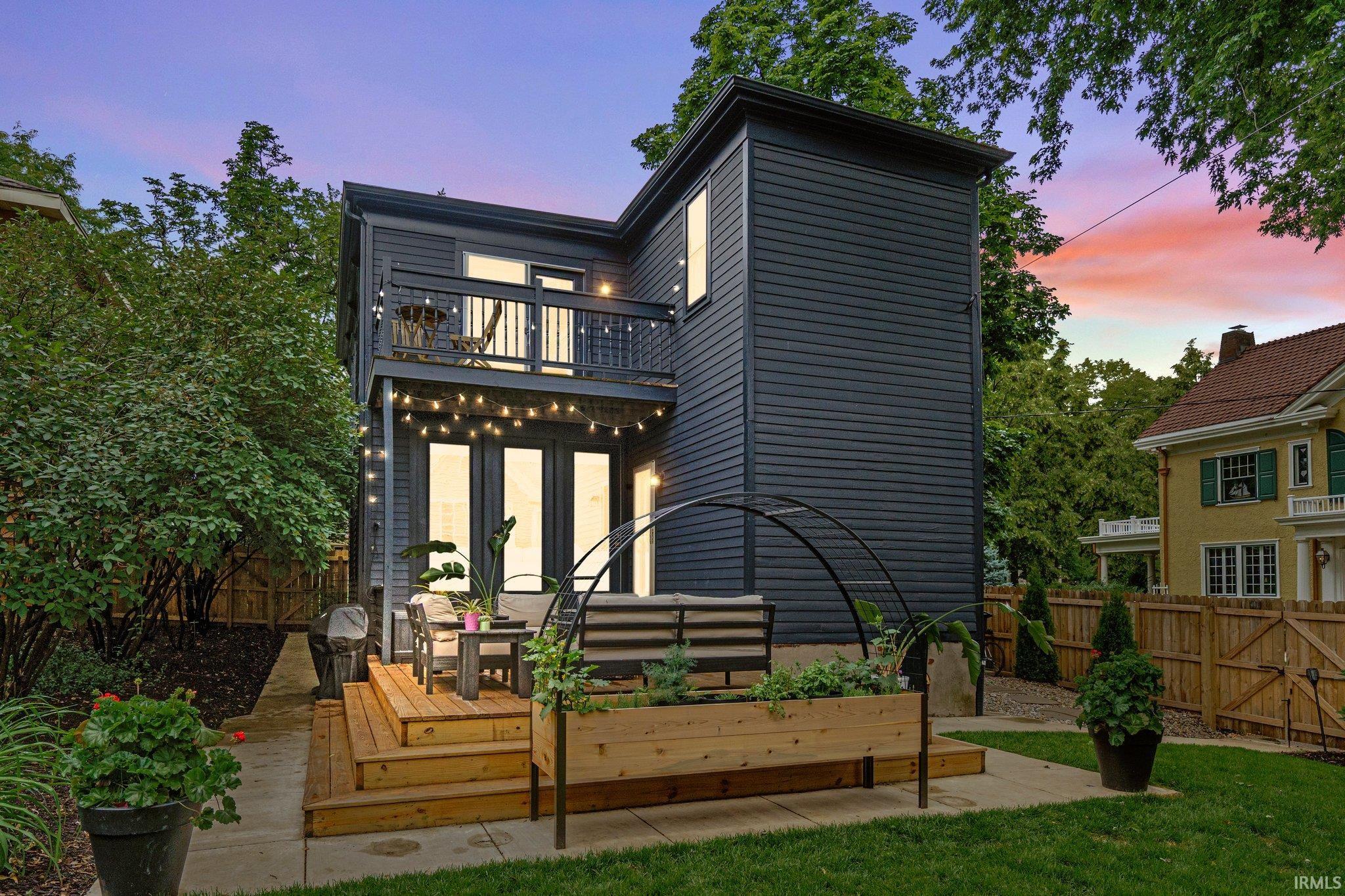 Photo 28 of 1336 W Washington Boulevard