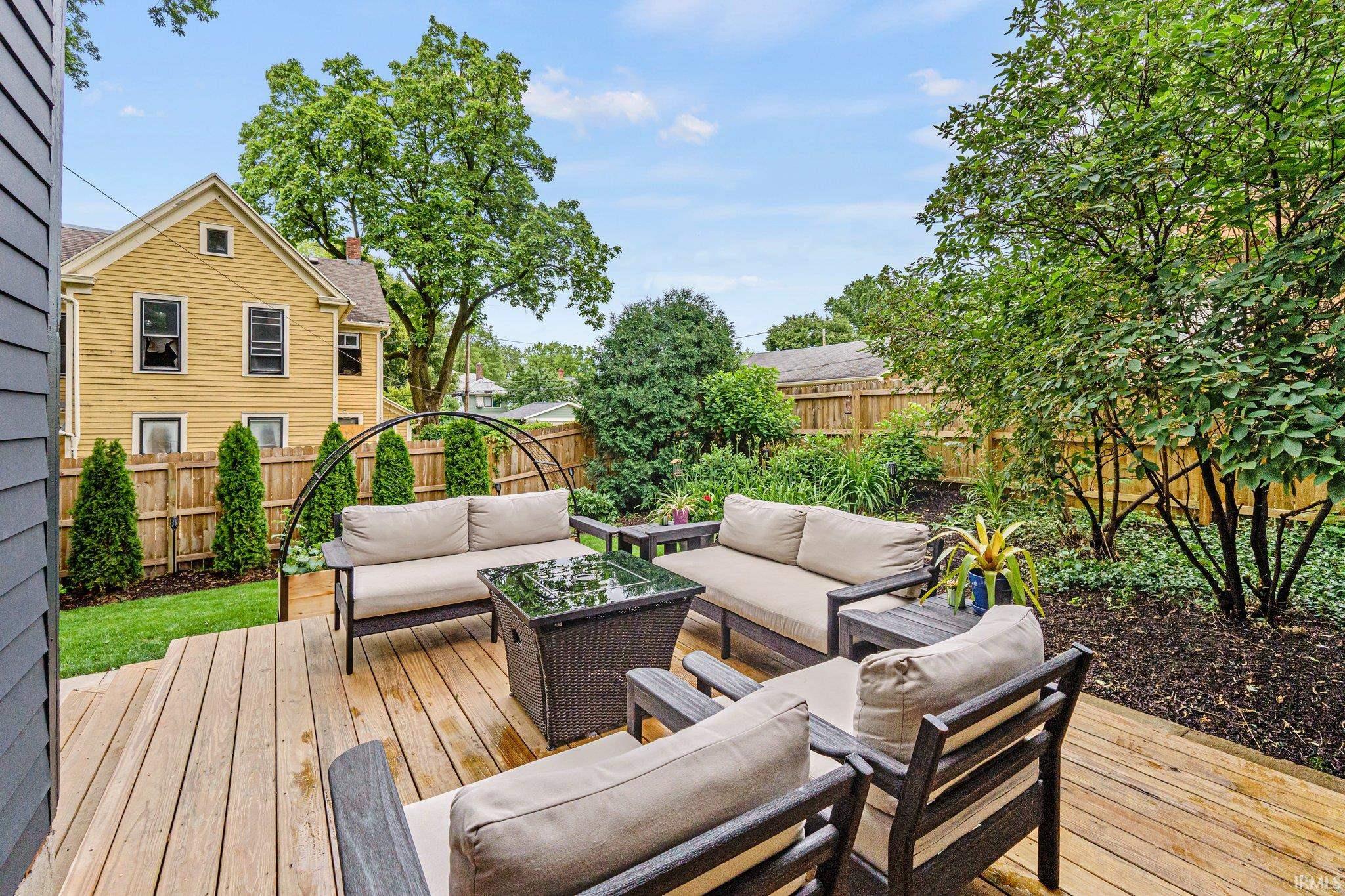 Photo 32 of 1336 W Washington Boulevard