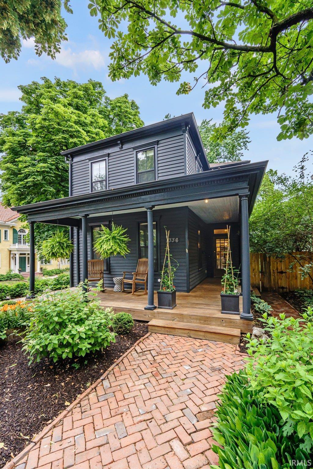 Photo 34 of 1336 W Washington Boulevard